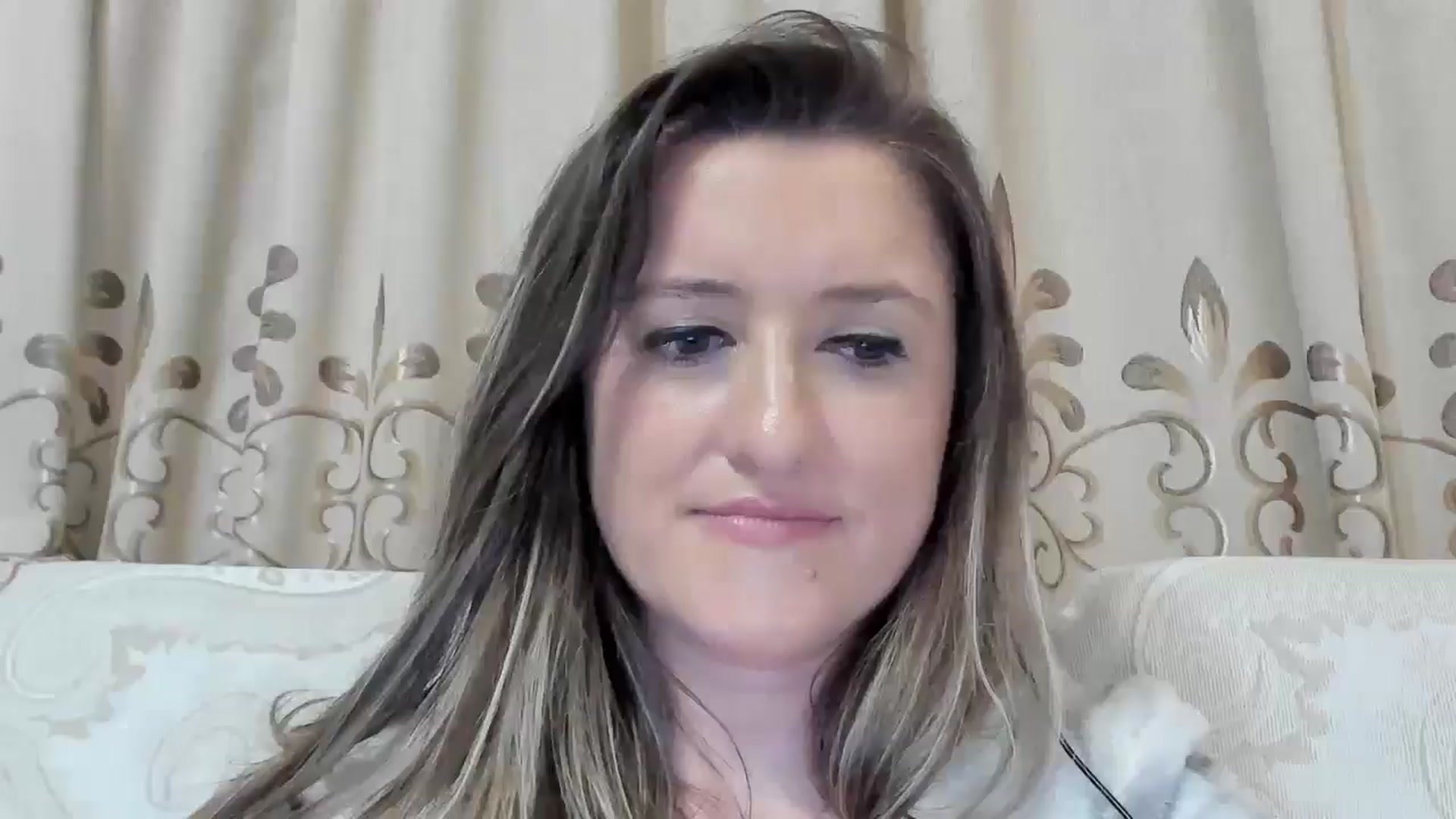 Gallery image thumbnail from BestDream's myfreecams stream on, 06/19/2025, 01:25 image 2 of 20