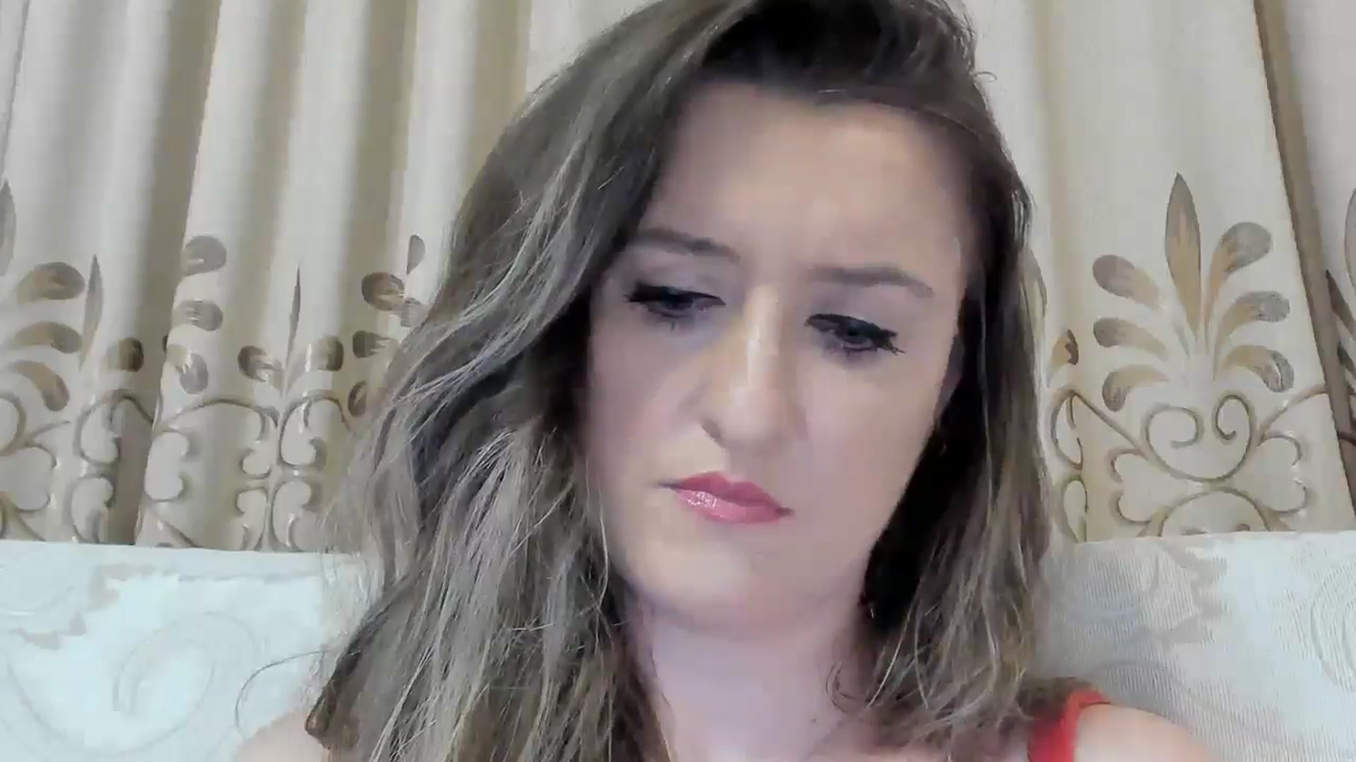 Gallery image thumbnail from BestDream's myfreecams stream on, 06/19/2025, 22:42 image 10 of 20