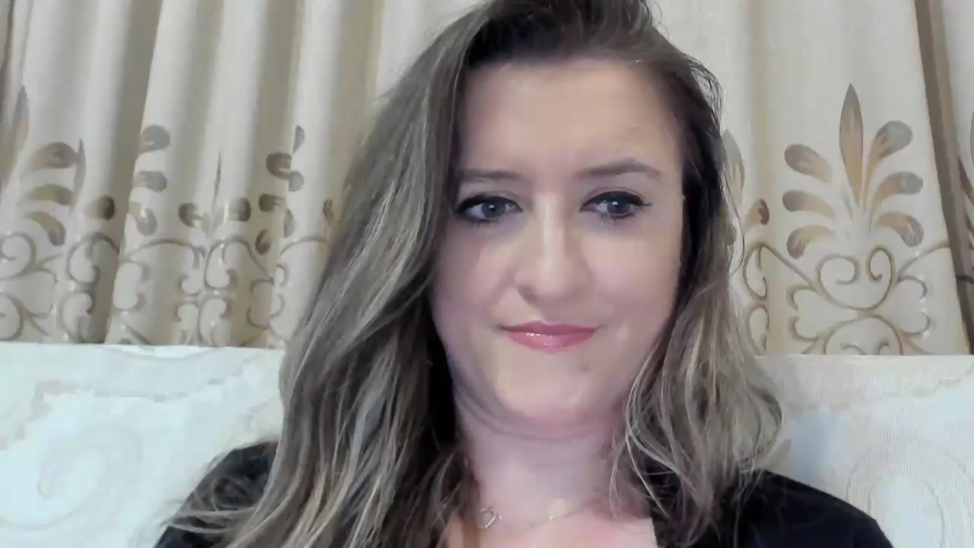 Gallery image thumbnail from BestDream's myfreecams stream on, 06/20/2025, 01:09 image 12 of 20