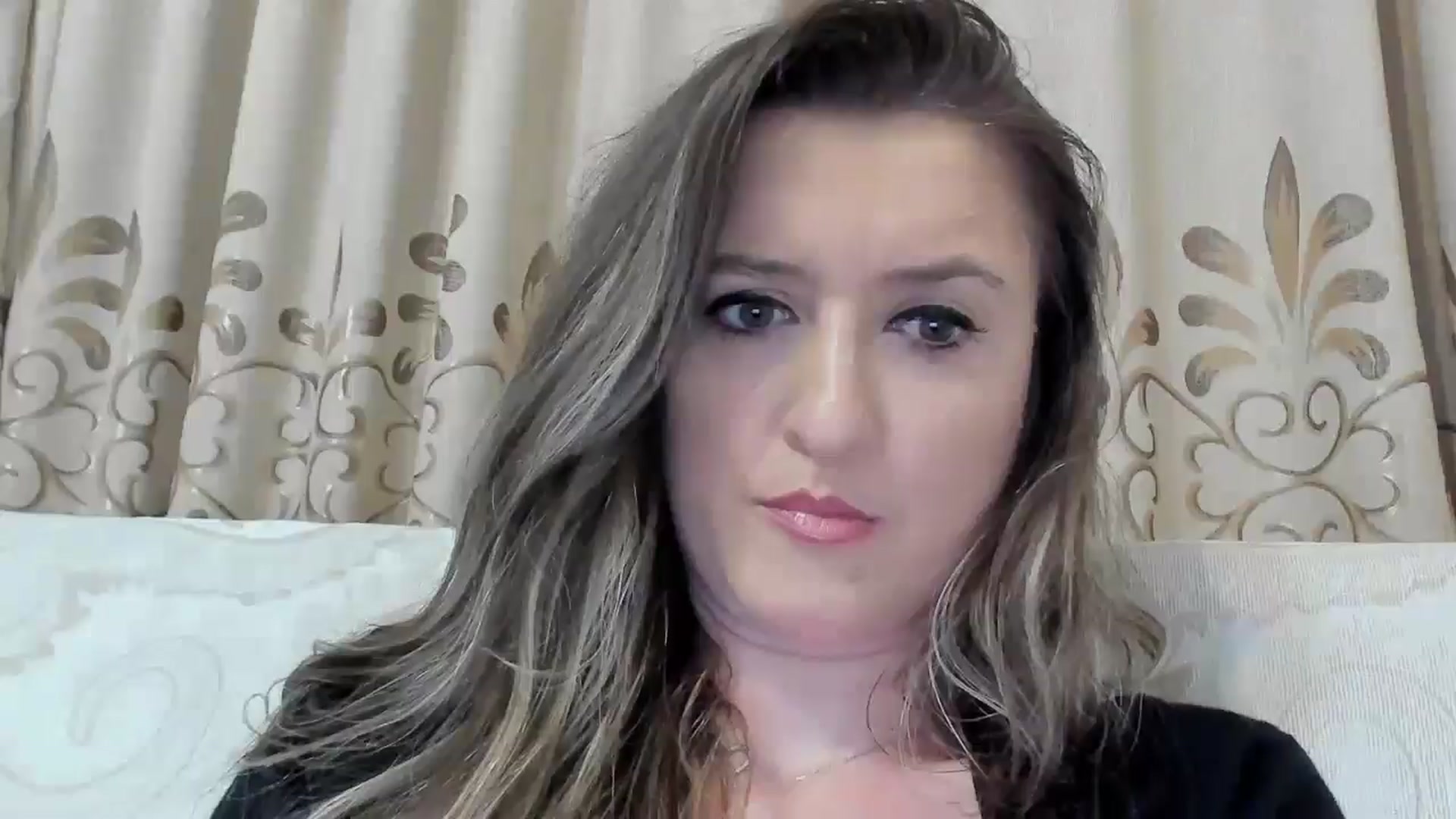 Gallery image thumbnail from BestDream's myfreecams stream on, 06/20/2025, 01:09 image 19 of 20