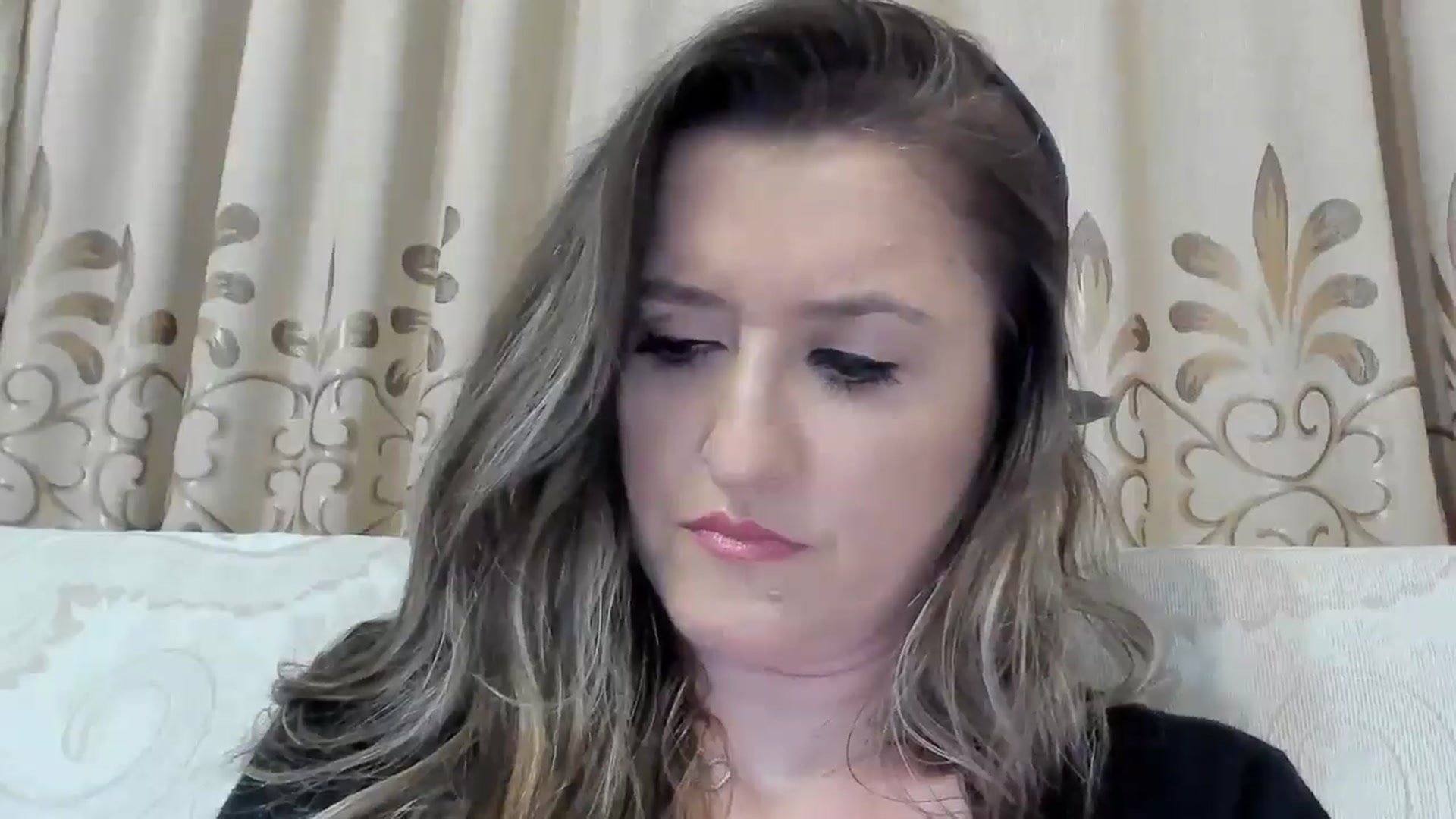 Gallery image thumbnail from BestDream's myfreecams stream on, 06/20/2025, 01:09 image 18 of 20