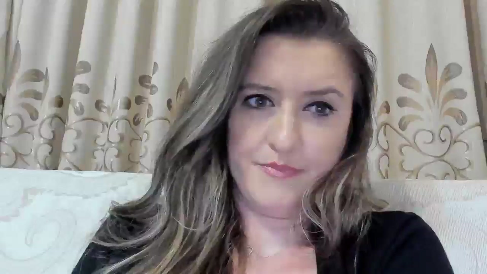 Gallery image thumbnail from BestDream's myfreecams stream on, 06/20/2025, 01:09 image 15 of 20