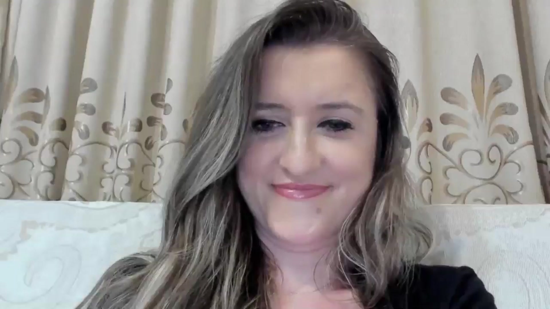 Gallery image thumbnail from BestDream's myfreecams stream on, 06/20/2025, 01:49 image 4 of 20