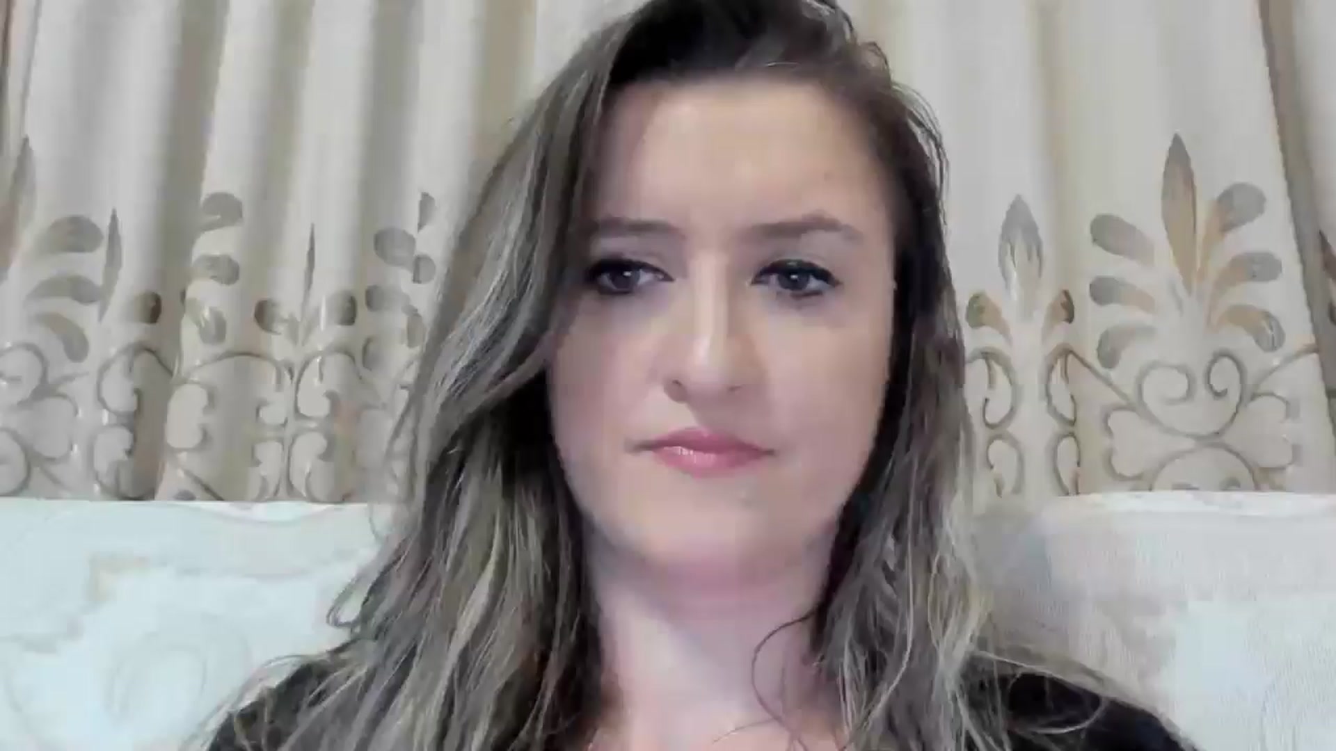 Gallery image thumbnail from BestDream's myfreecams stream on, 06/20/2025, 02:48 image 10 of 20
