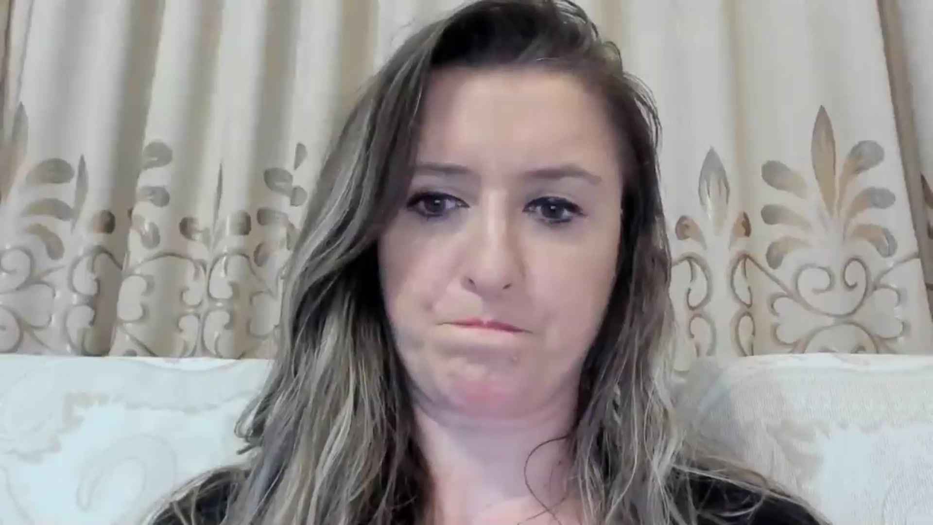 Gallery image thumbnail from BestDream's myfreecams stream on, 06/20/2025, 02:48 image 4 of 20