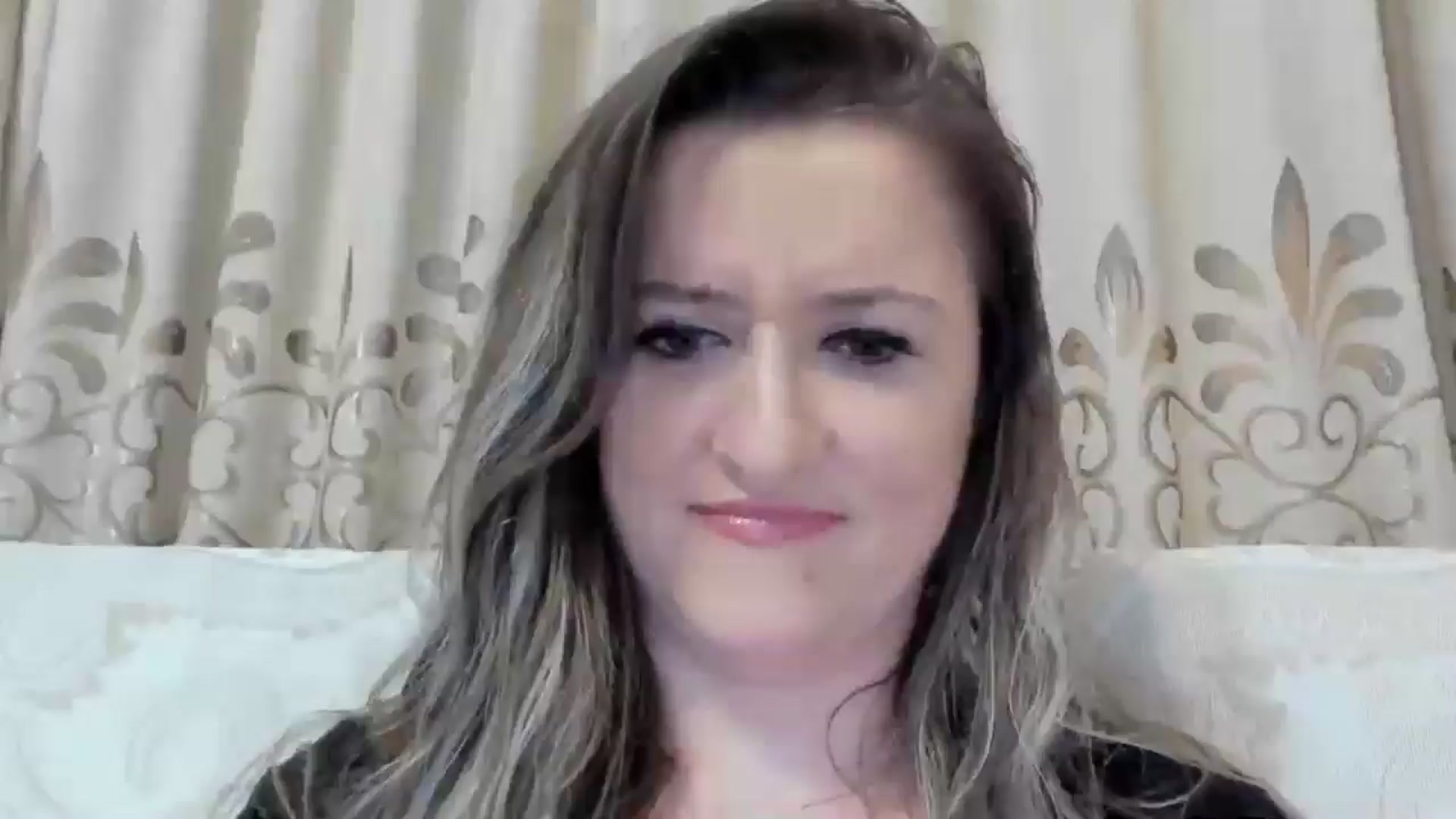 Gallery image thumbnail from BestDream's myfreecams stream on, 06/20/2025, 02:48 image 9 of 20