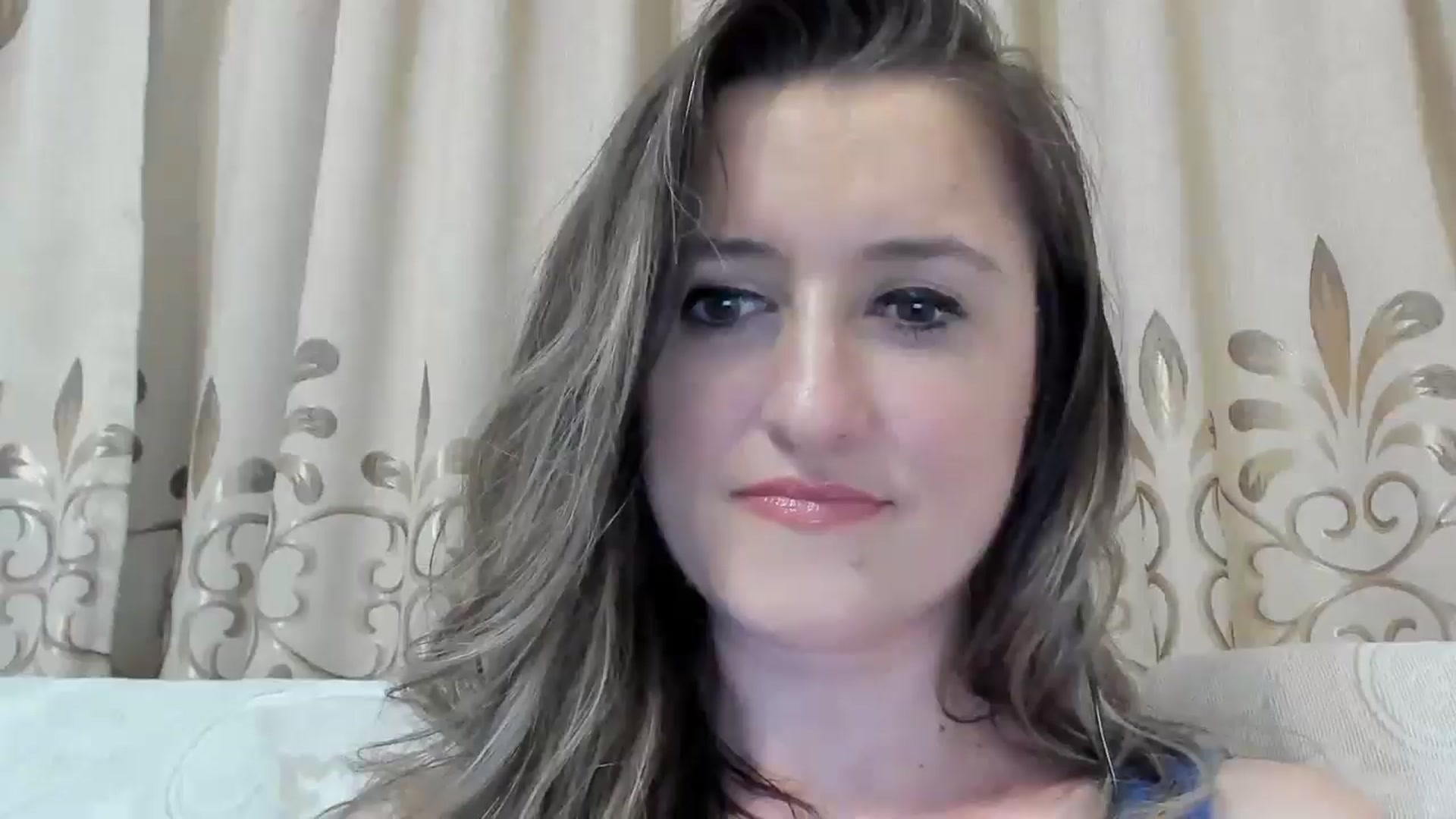 Gallery image thumbnail from BestDream's myfreecams stream on, 06/20/2025, 21:49 image 11 of 20