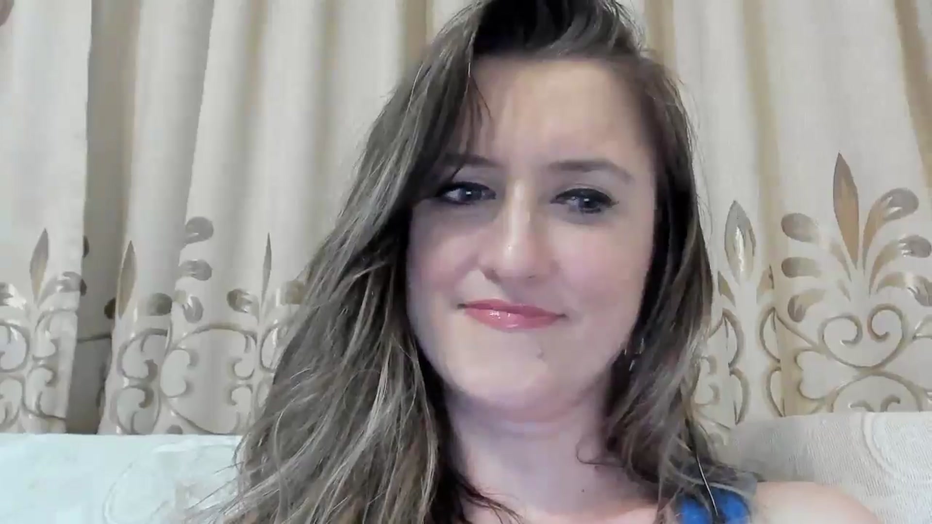 Gallery image thumbnail from BestDream's myfreecams stream on, 06/20/2025, 21:49 image 14 of 20