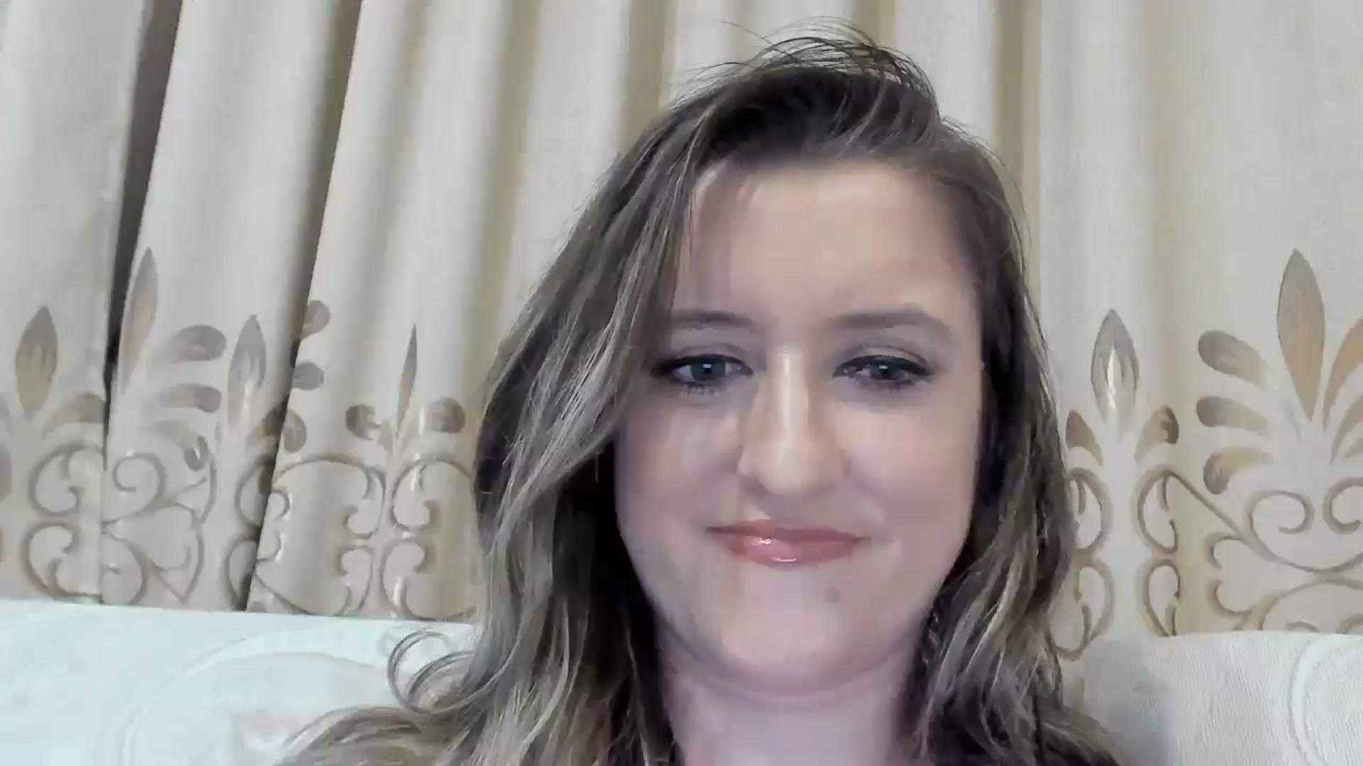 Gallery image thumbnail from BestDream's myfreecams stream on, 06/21/2025, 22:53 image 18 of 20