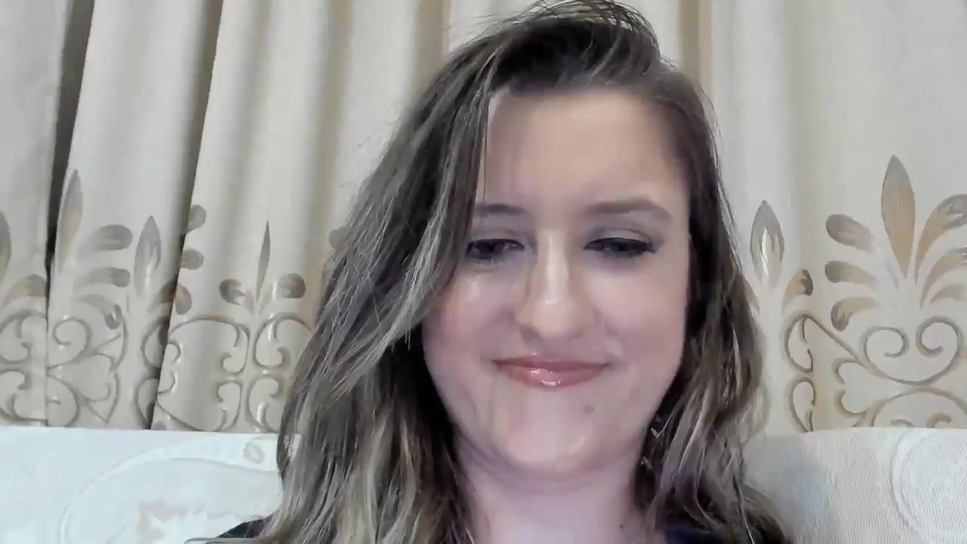 Gallery image thumbnail from BestDream's myfreecams stream on, 06/21/2025, 22:53 image 15 of 20