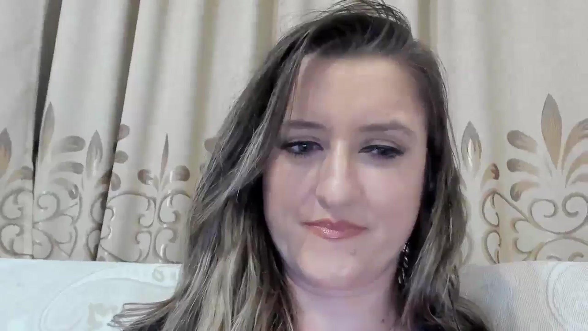 Gallery image thumbnail from BestDream's myfreecams stream on, 06/21/2025, 22:53 image 8 of 20