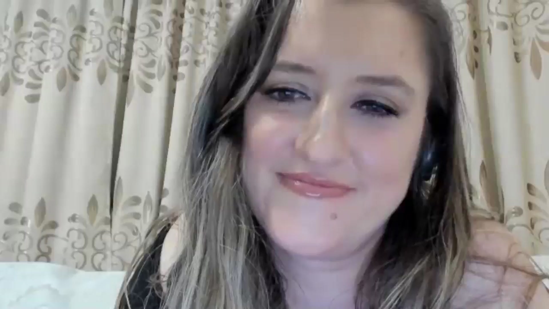 Gallery image thumbnail from BestDream's myfreecams stream on, 06/22/2025, 24:00 image 1 of 20