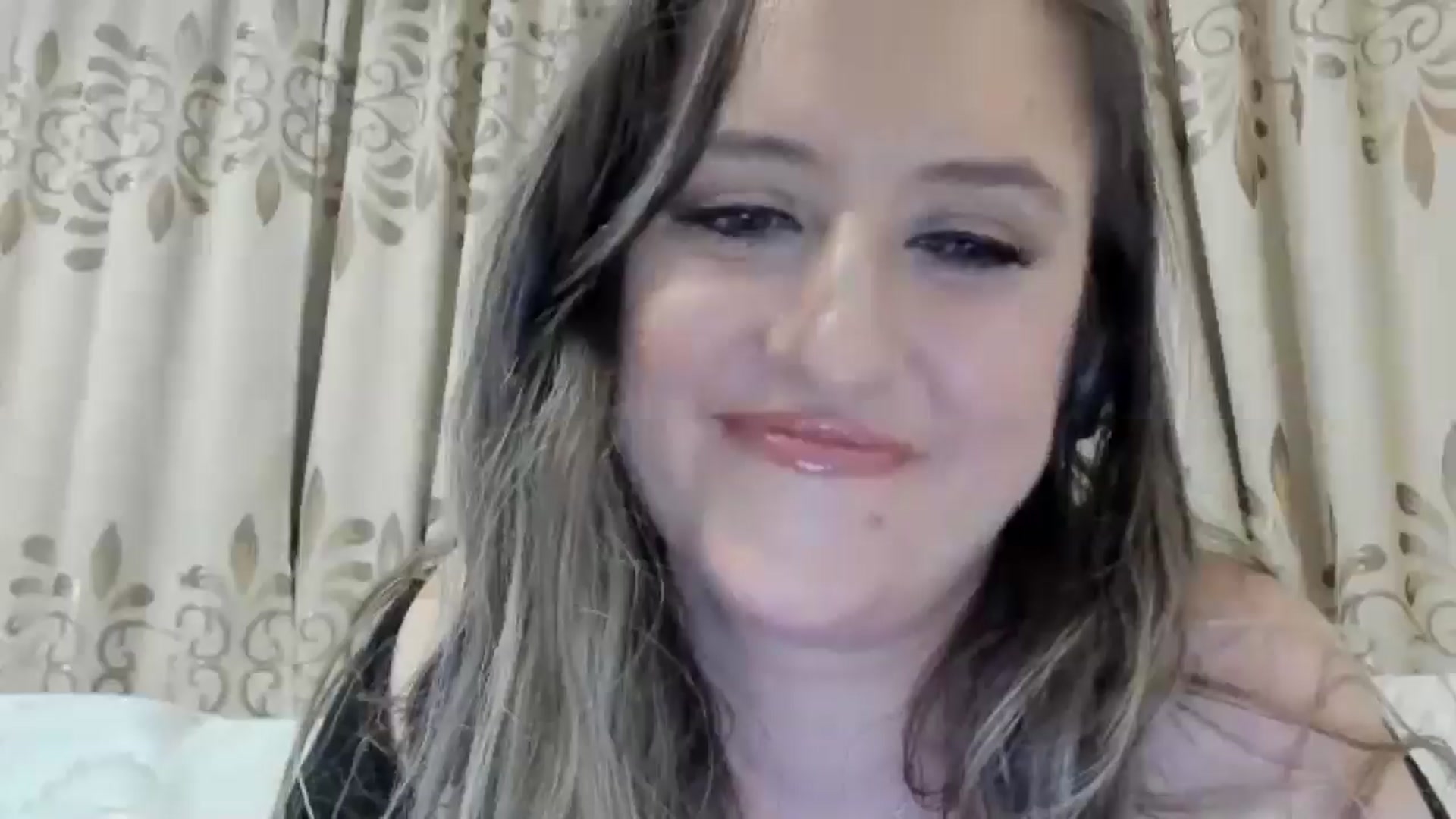 Gallery image thumbnail from BestDream's myfreecams stream on, 06/22/2025, 24:00 image 3 of 20