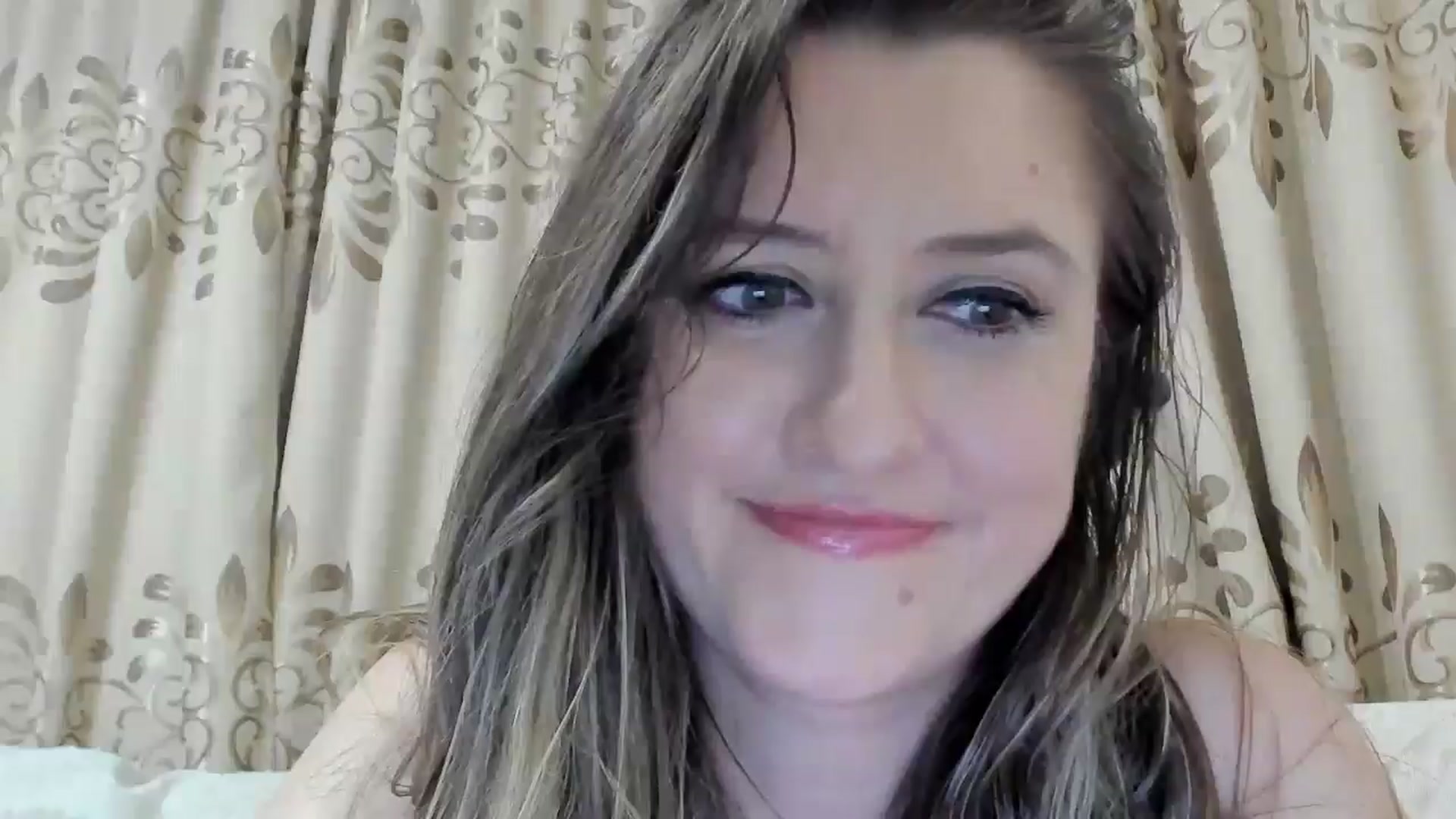 Gallery image thumbnail from BestDream's myfreecams stream on, 06/23/2025, 01:04 image 1 of 20