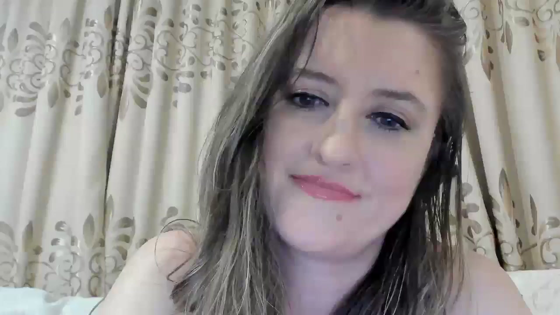 Gallery image thumbnail from BestDream's myfreecams stream on, 06/23/2025, 01:04 image 3 of 20