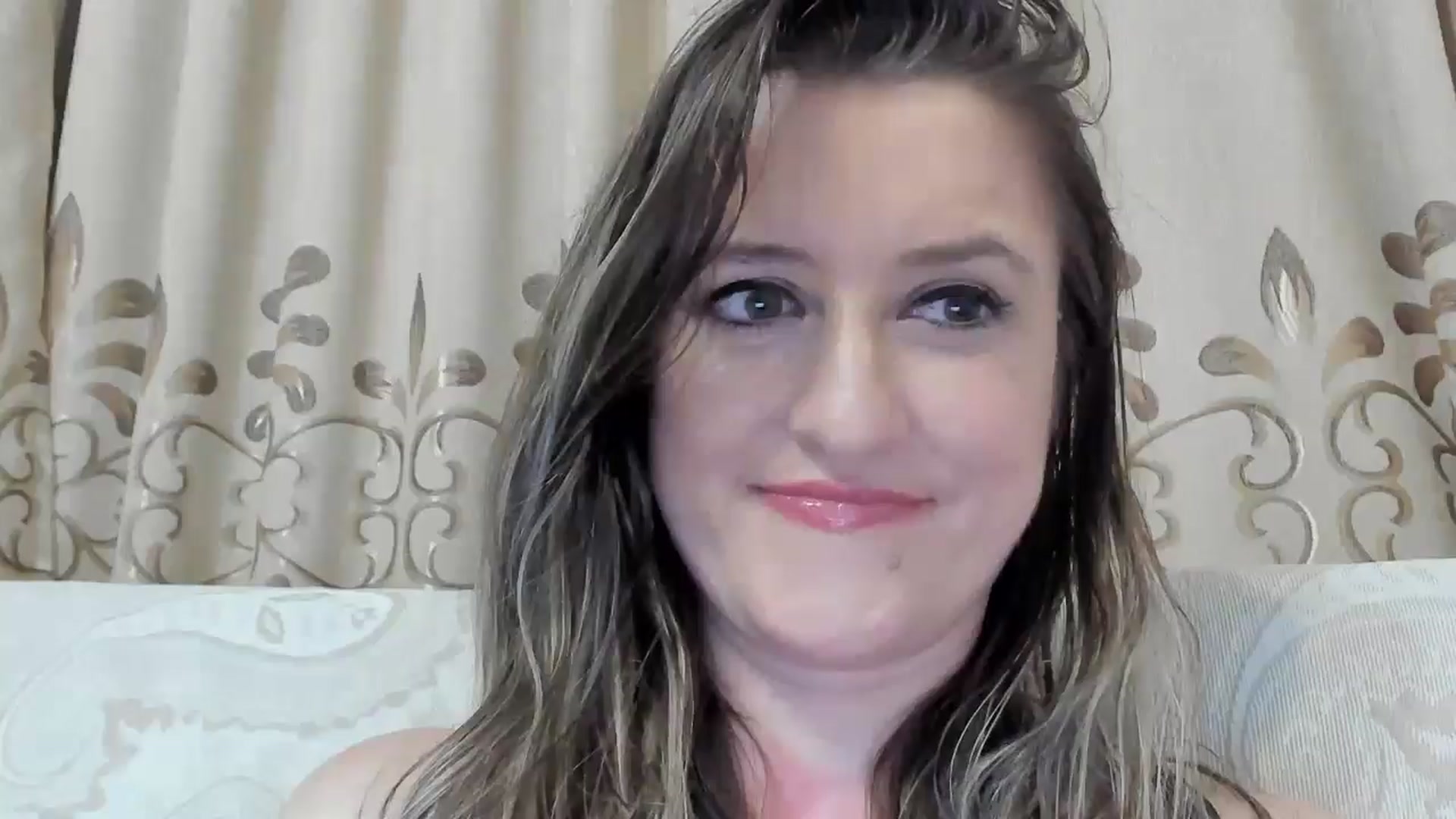 Gallery image thumbnail from BestDream's myfreecams stream on, 06/23/2025, 01:04 image 7 of 20