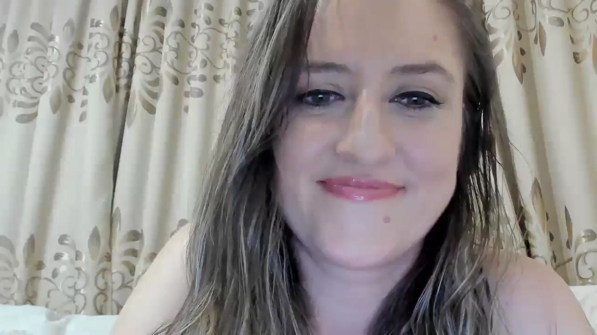 Gallery image thumbnail from BestDream's myfreecams stream on, 06/23/2025, 01:04 image 2 of 20