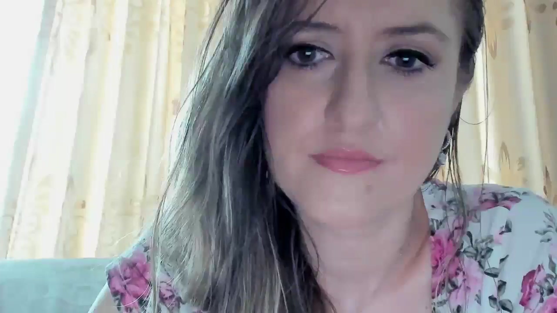 Gallery image thumbnail from BestDream's myfreecams stream on, 06/23/2025, 16:52 image 10 of 20