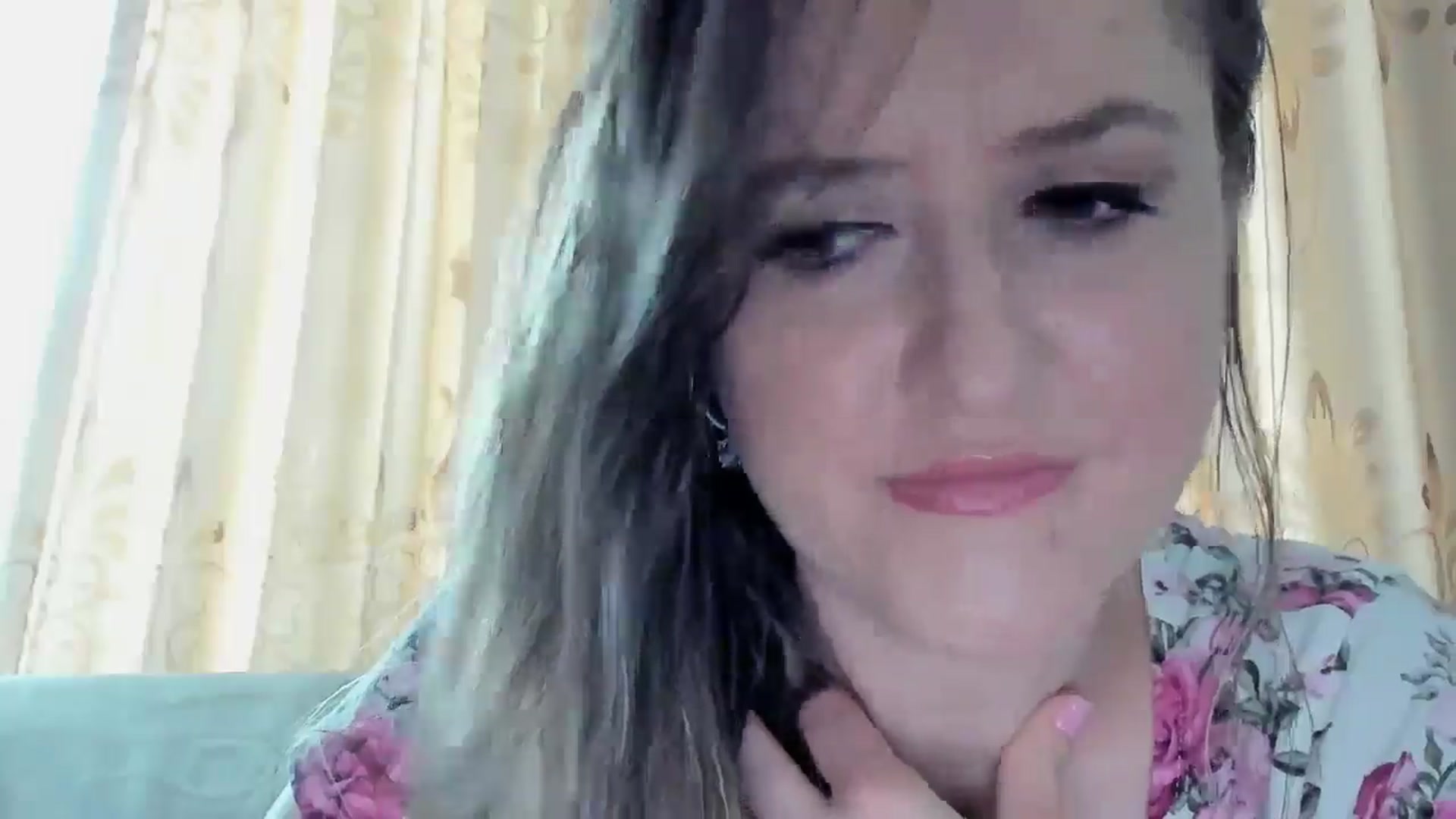 Gallery image thumbnail from BestDream's myfreecams stream on, 06/23/2025, 16:52 image 18 of 20