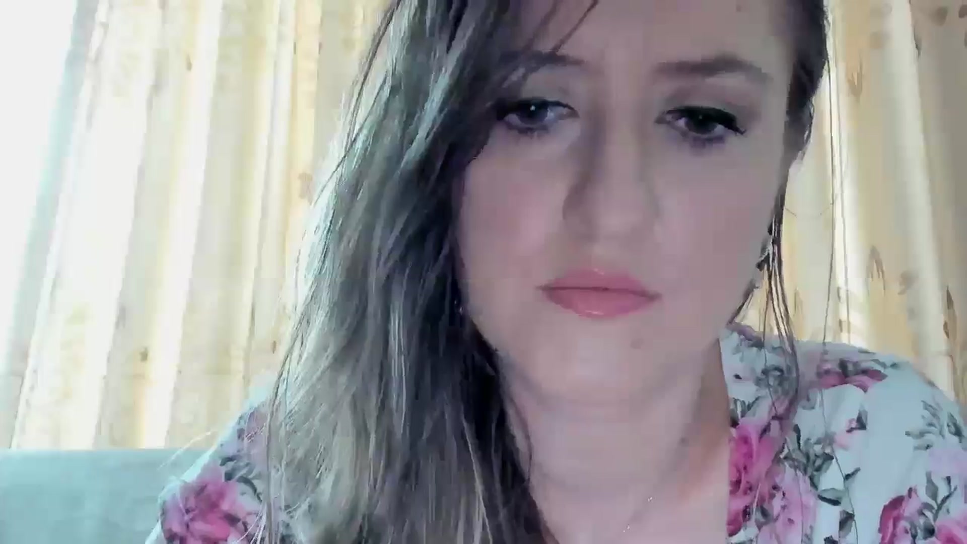 Gallery image thumbnail from BestDream's myfreecams stream on, 06/23/2025, 16:52 image 15 of 20
