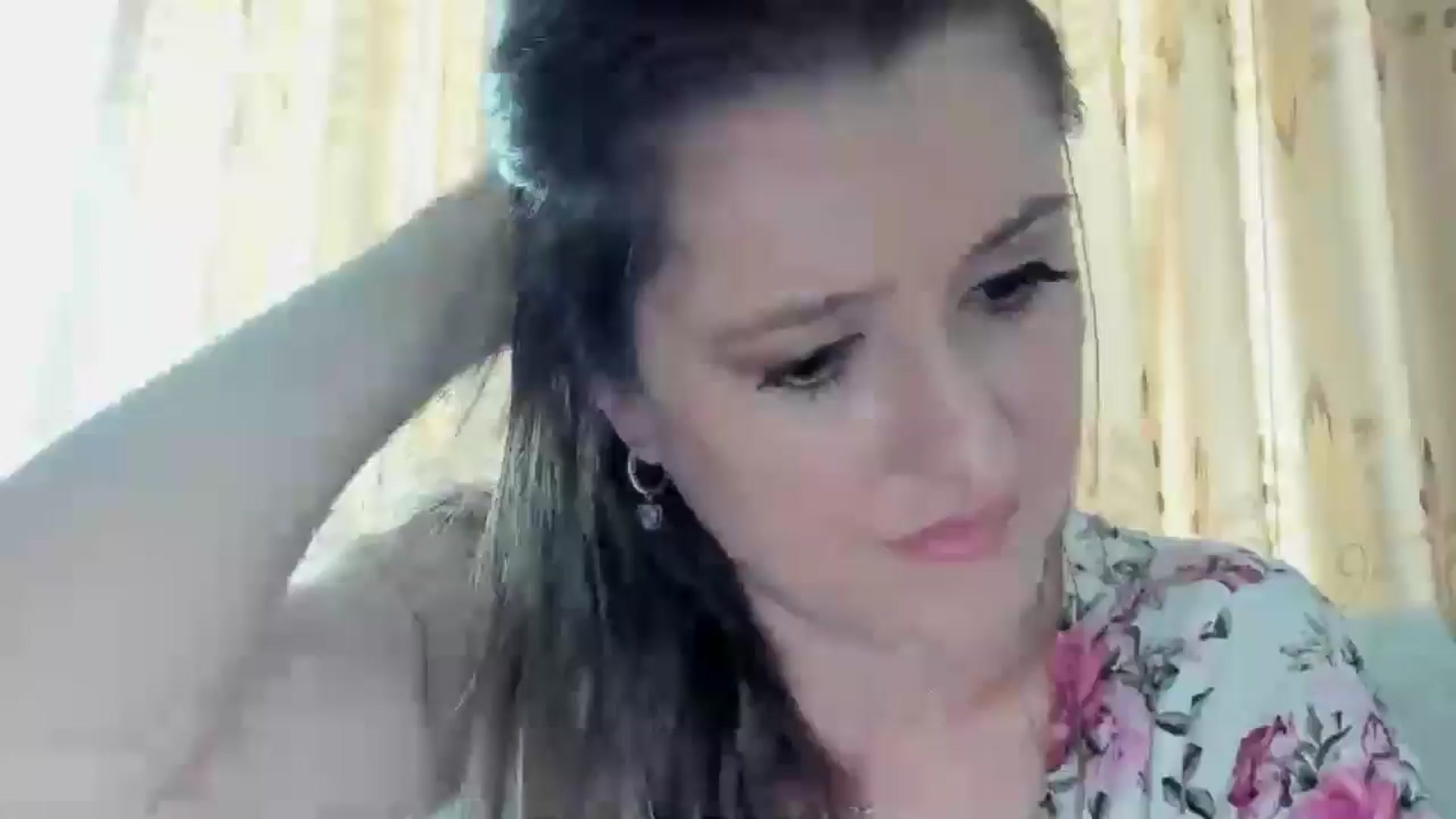 Gallery image thumbnail from BestDream's myfreecams stream on, 06/23/2025, 16:52 image 3 of 20
