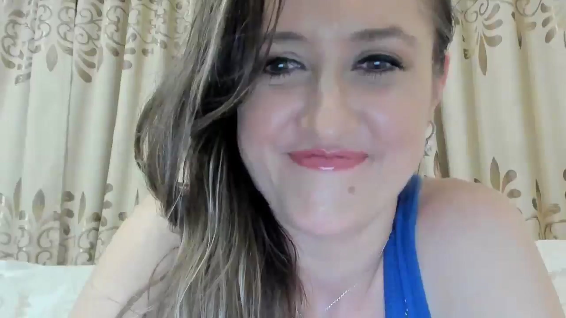Gallery image thumbnail from BestDream's myfreecams stream on, 06/23/2025, 23:17 image 8 of 20