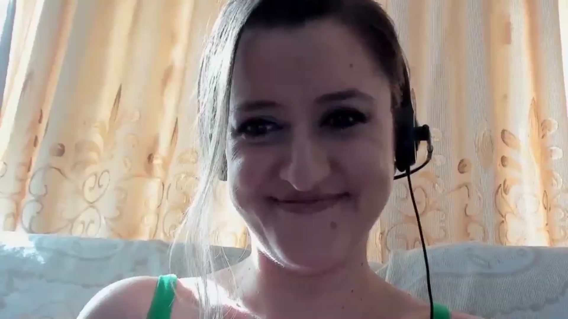 Gallery image thumbnail from BestDream's myfreecams stream on, 06/26/2025, 15:16 image 17 of 20