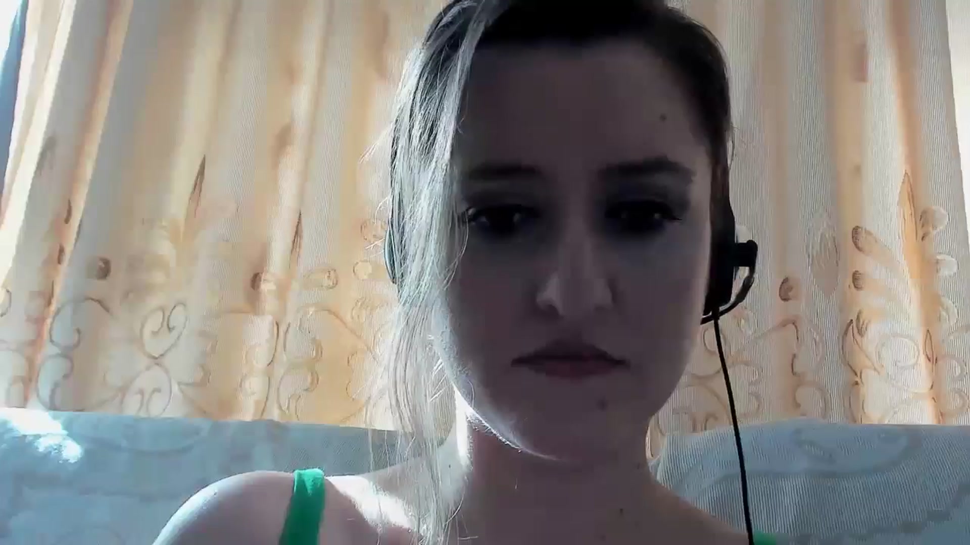 Gallery image thumbnail from BestDream's myfreecams stream on, 06/26/2025, 15:16 image 14 of 20