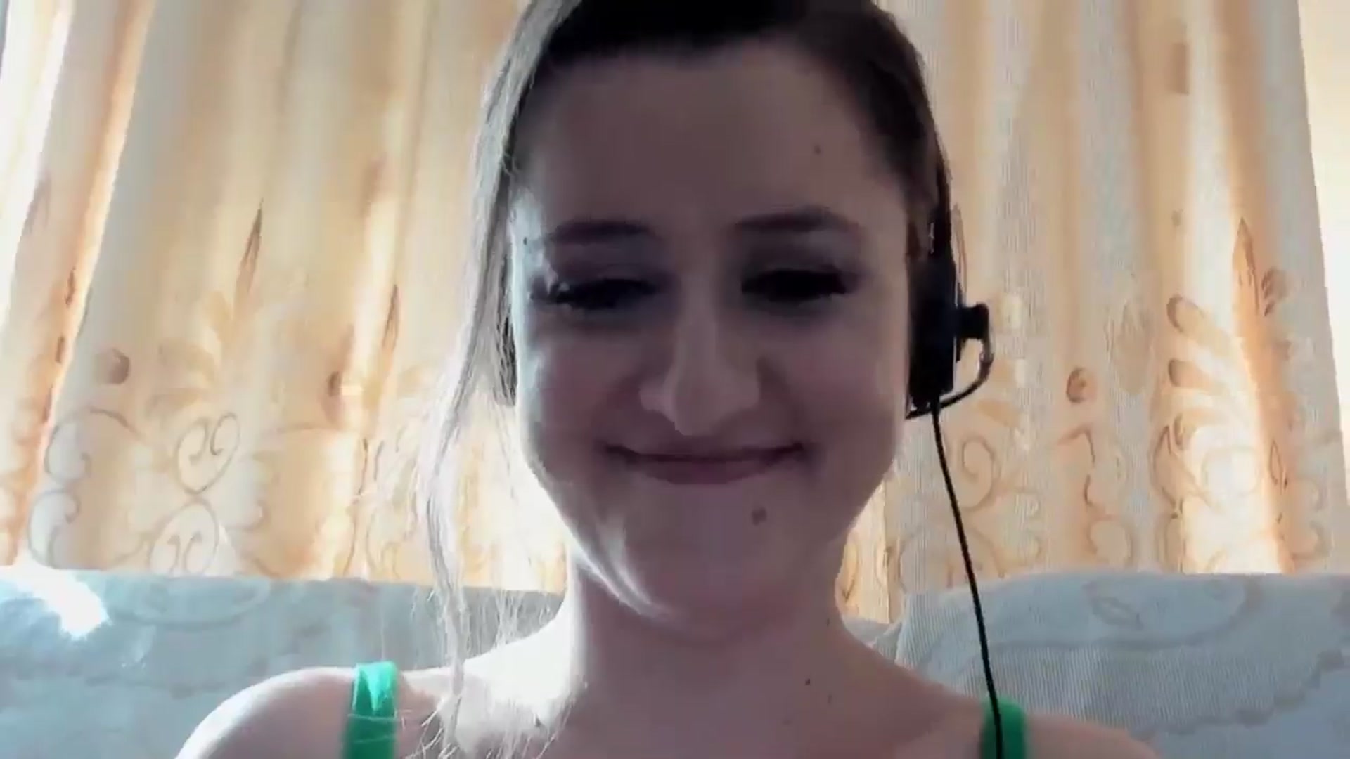 Gallery image thumbnail from BestDream's myfreecams stream on, 06/26/2025, 15:16 image 8 of 20