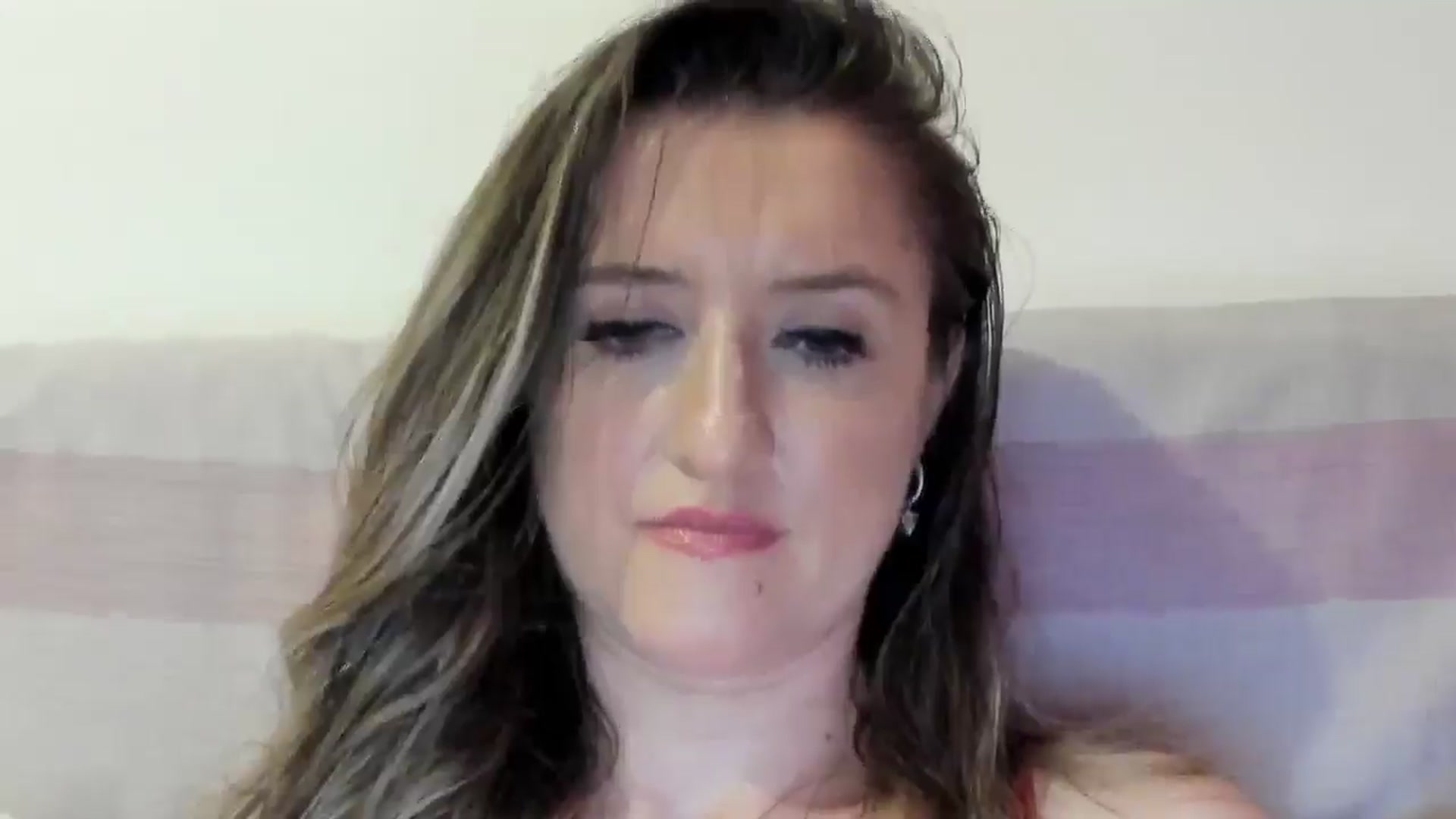 Gallery image thumbnail from BestDream's myfreecams stream on, 06/28/2025, 23:16 image 11 of 20