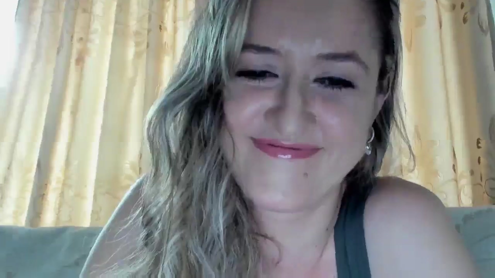 Gallery image thumbnail from BestDream's myfreecams stream on, 07/05/2025, 17:25 image 10 of 20