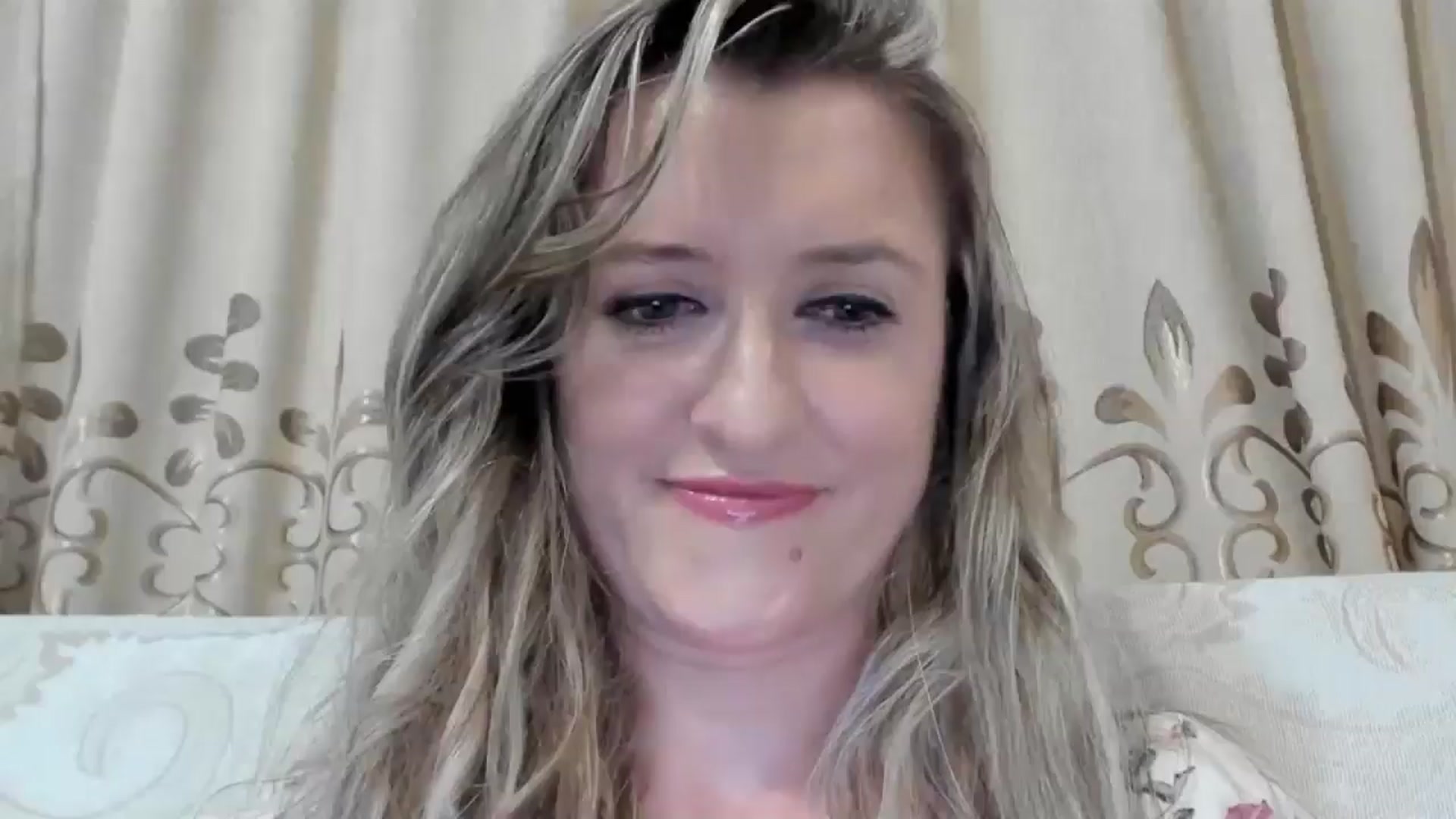 Gallery image thumbnail from BestDream's myfreecams stream on, 07/05/2025, 23:41 image 4 of 20