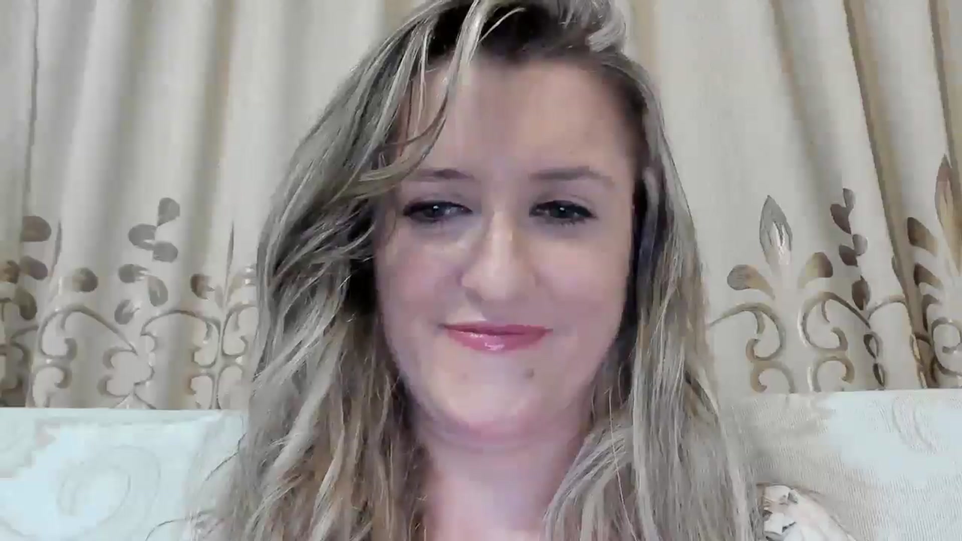 Gallery image thumbnail from BestDream's myfreecams stream on, 07/05/2025, 23:41 image 18 of 20