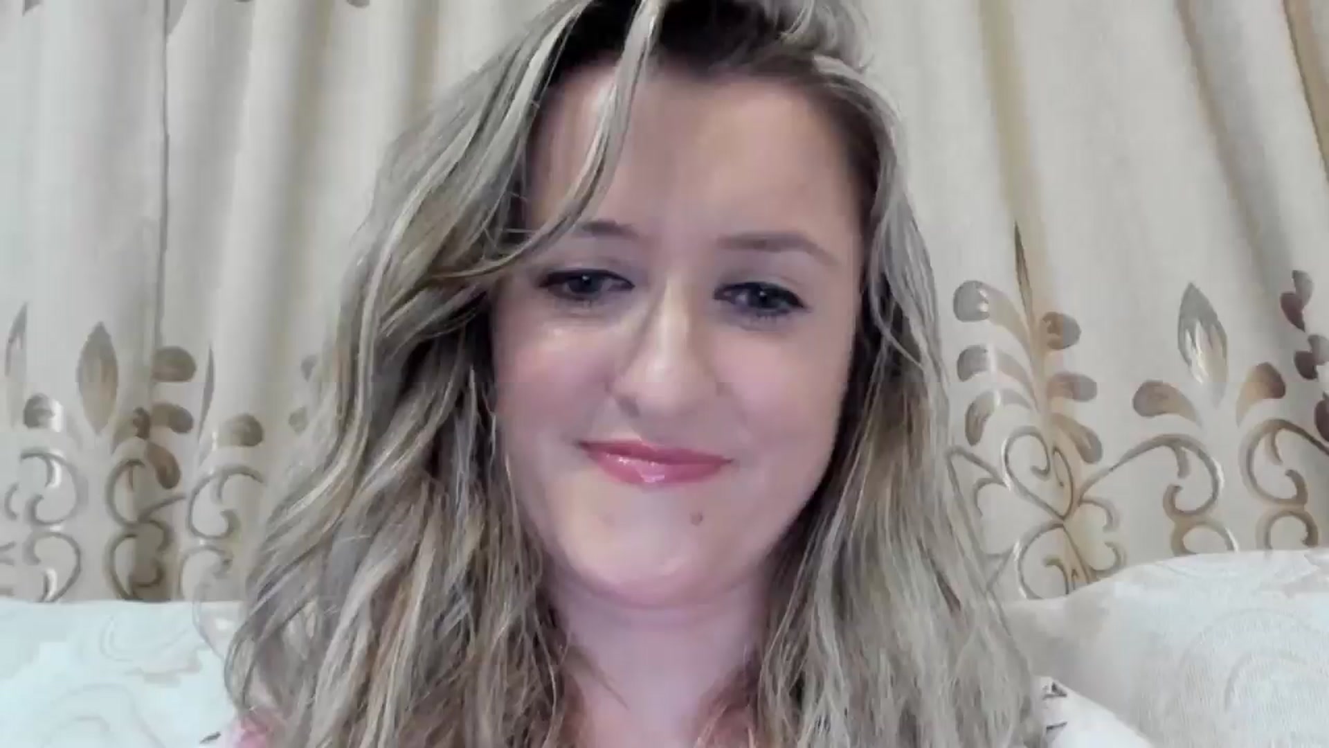 Gallery image thumbnail from BestDream's myfreecams stream on, 07/06/2025, 24:52 image 1 of 20