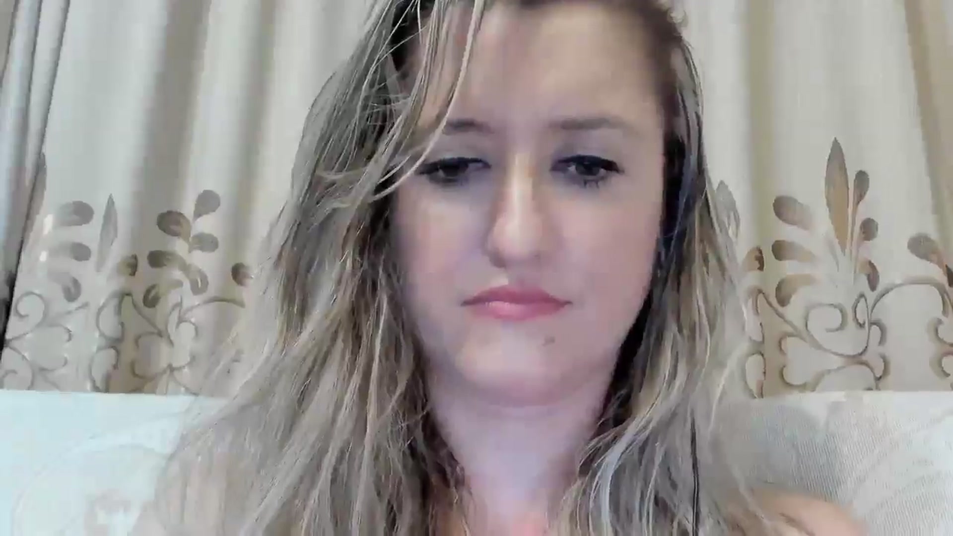 Gallery image thumbnail from BestDream's myfreecams stream on, 07/07/2025, 01:43 image 7 of 20