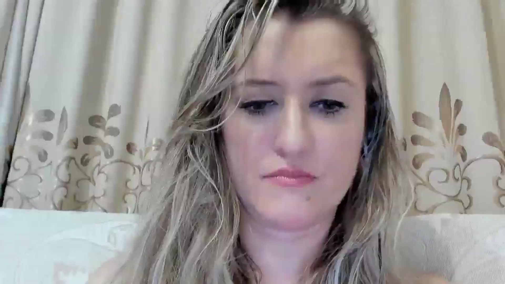 Gallery image thumbnail from BestDream's myfreecams stream on, 07/07/2025, 01:43 image 16 of 20
