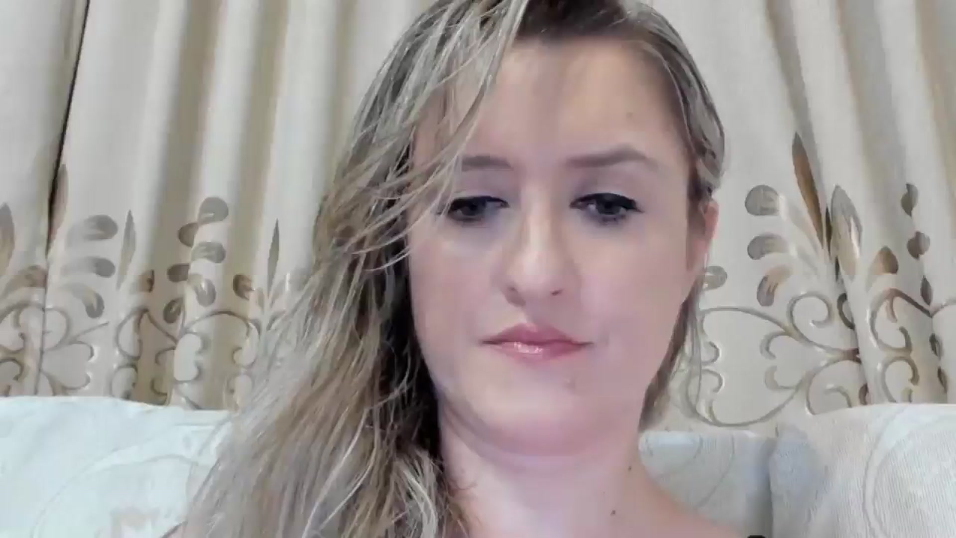 Gallery image thumbnail from BestDream's myfreecams stream on, 07/07/2025, 23:50 image 7 of 20