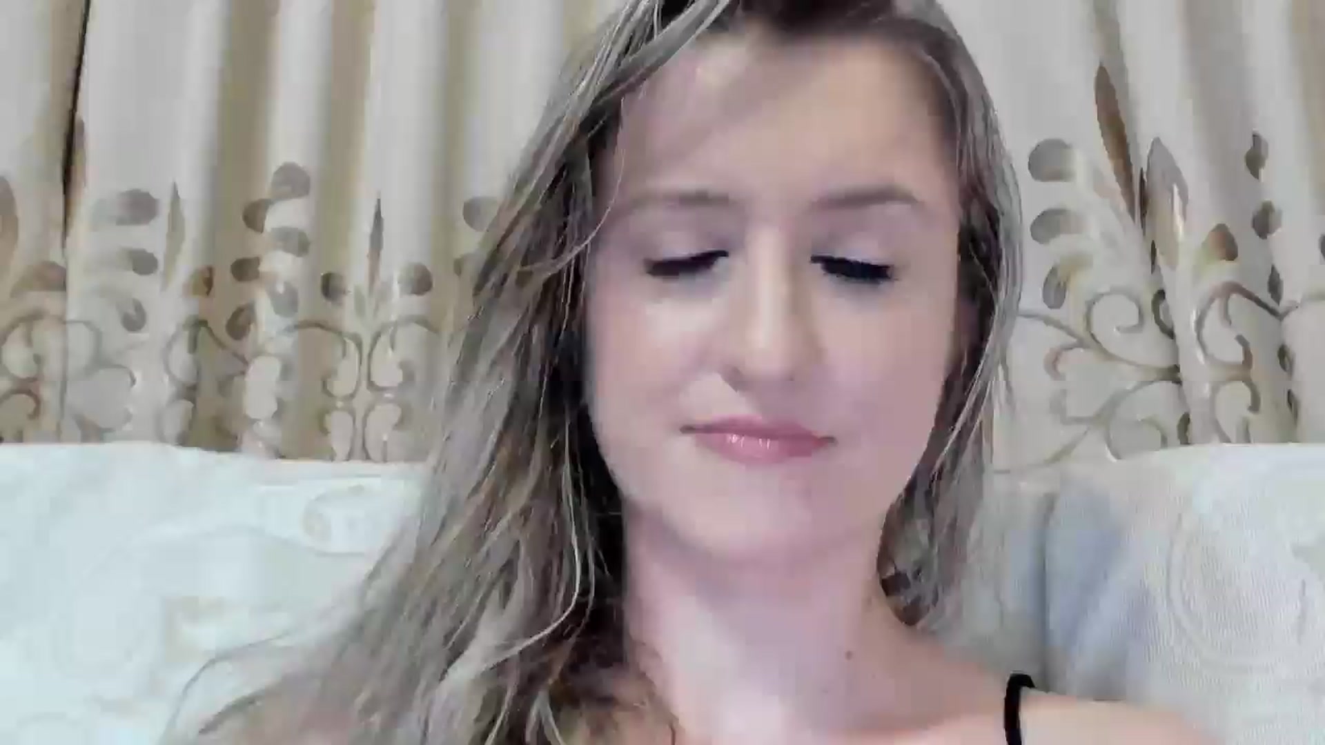 Gallery image thumbnail from BestDream's myfreecams stream on, 07/07/2025, 23:50 image 17 of 20