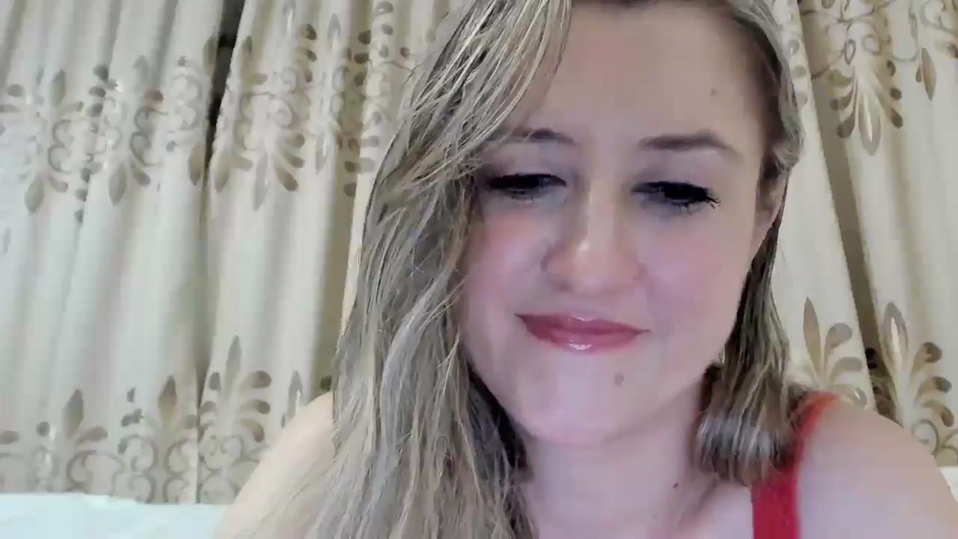 Gallery image thumbnail from BestDream's myfreecams stream on, 07/09/2025, 24:38 image 18 of 20