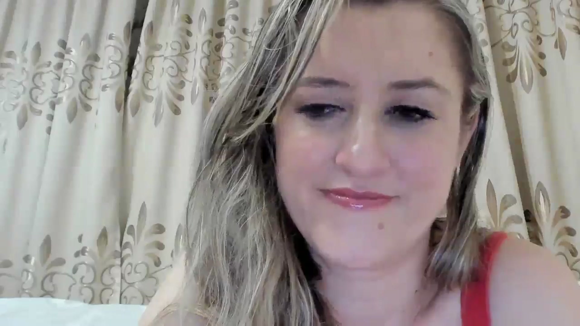 Gallery image thumbnail from BestDream's myfreecams stream on, 07/09/2025, 24:38 image 8 of 20