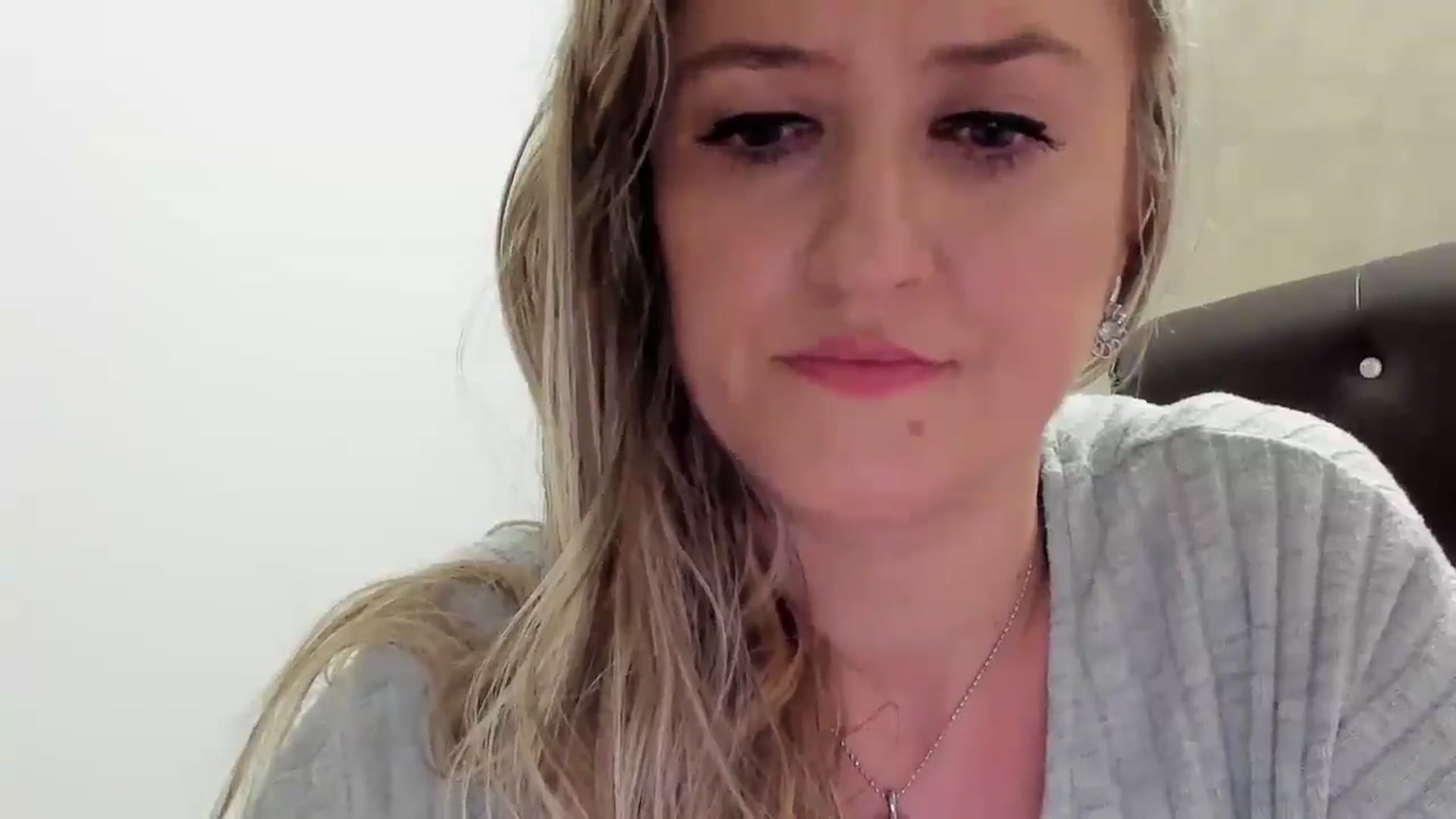 Gallery image thumbnail from BestDream's myfreecams stream on, 07/14/2025, 21:37 image 8 of 20