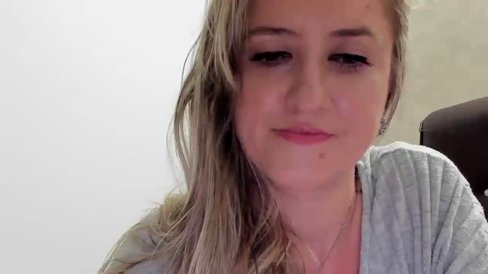 Gallery image thumbnail from BestDream's myfreecams stream on, 07/14/2025, 21:37 image 20 of 20