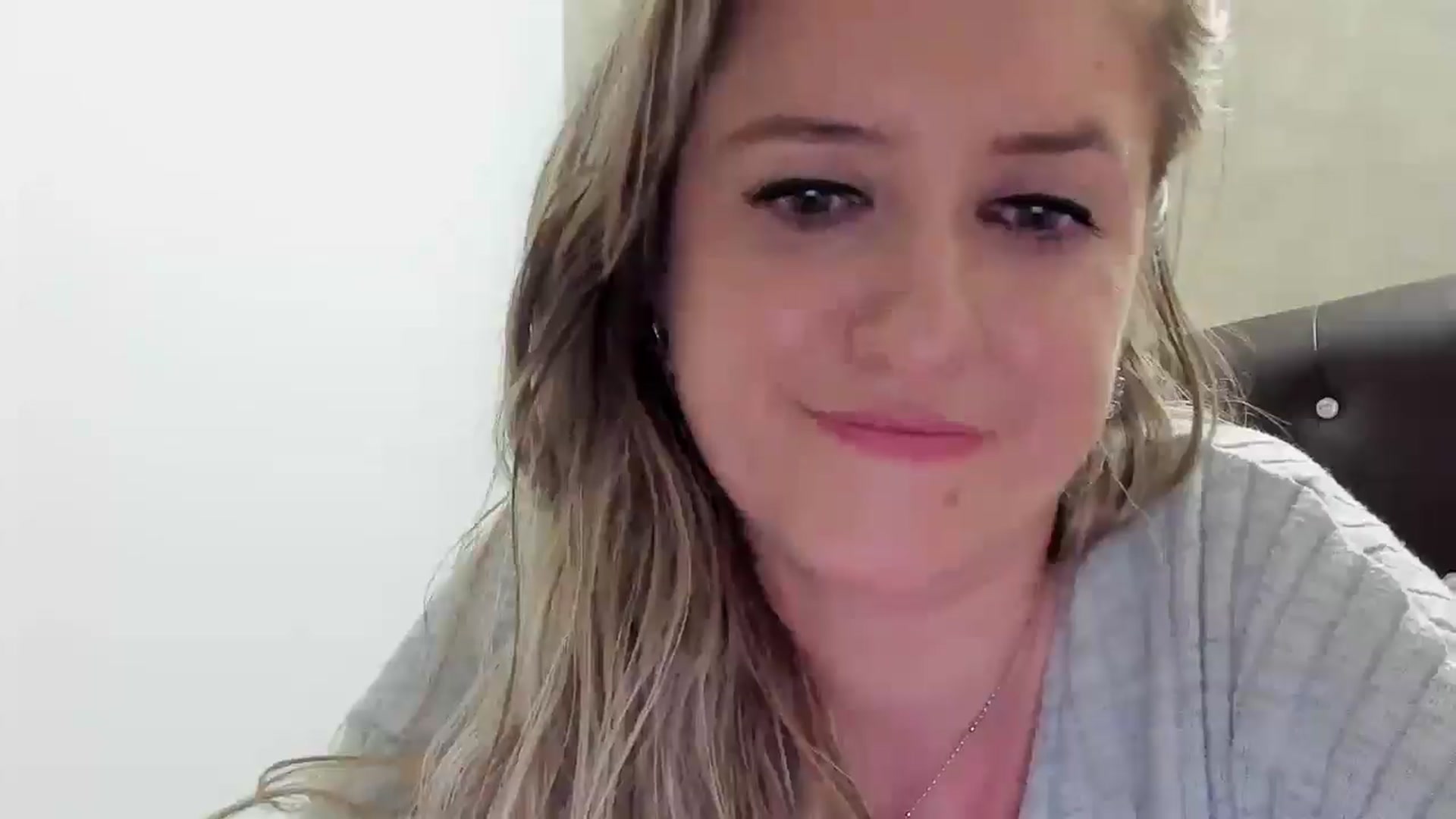 Gallery image thumbnail from BestDream's myfreecams stream on, 07/14/2025, 23:28 image 9 of 20