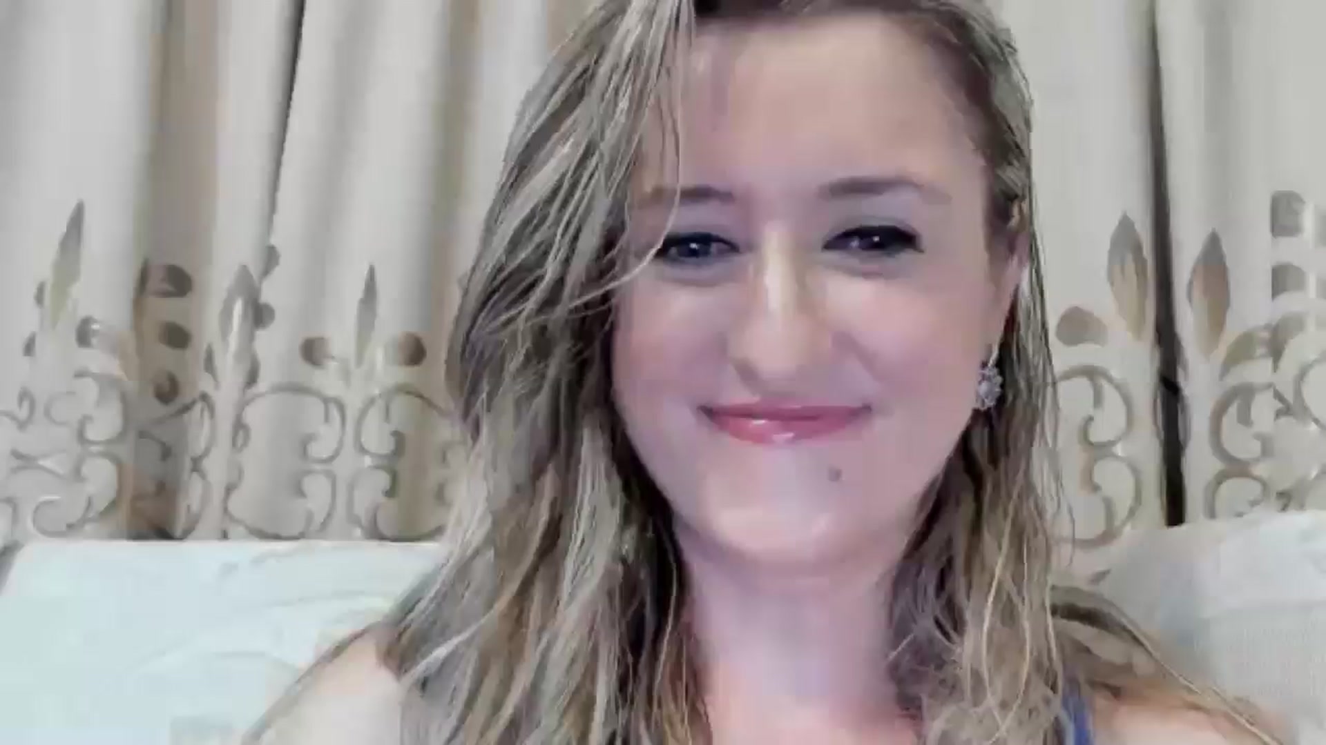 Gallery image thumbnail from BestDream's myfreecams stream on, 07/16/2025, 23:00 image 10 of 20