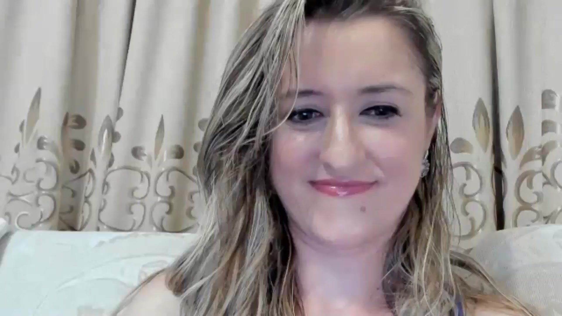 Gallery image thumbnail from BestDream's myfreecams stream on, 07/16/2025, 23:00 image 11 of 20