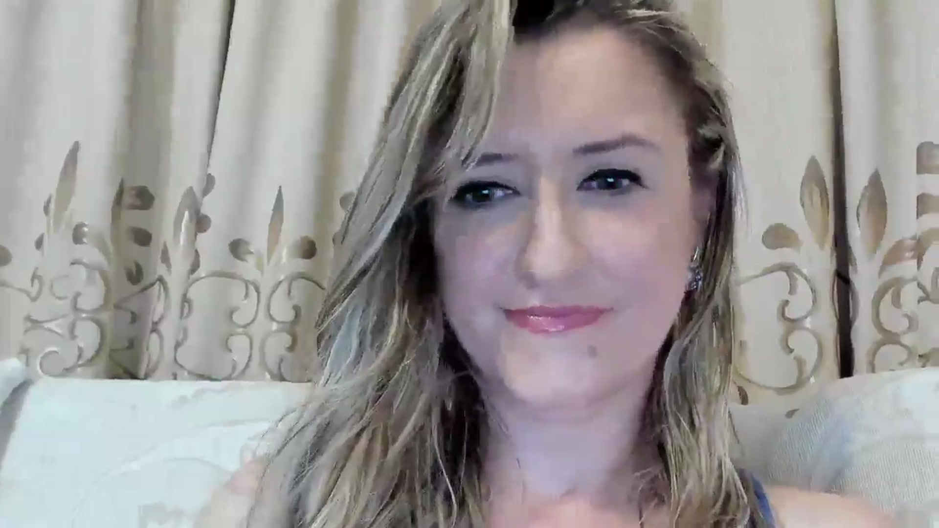 Gallery image thumbnail from BestDream's myfreecams stream on, 07/16/2025, 23:51 image 11 of 20
