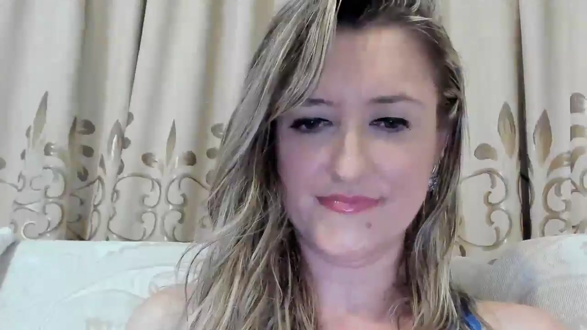 Gallery image thumbnail from BestDream's myfreecams stream on, 07/16/2025, 23:51 image 9 of 20