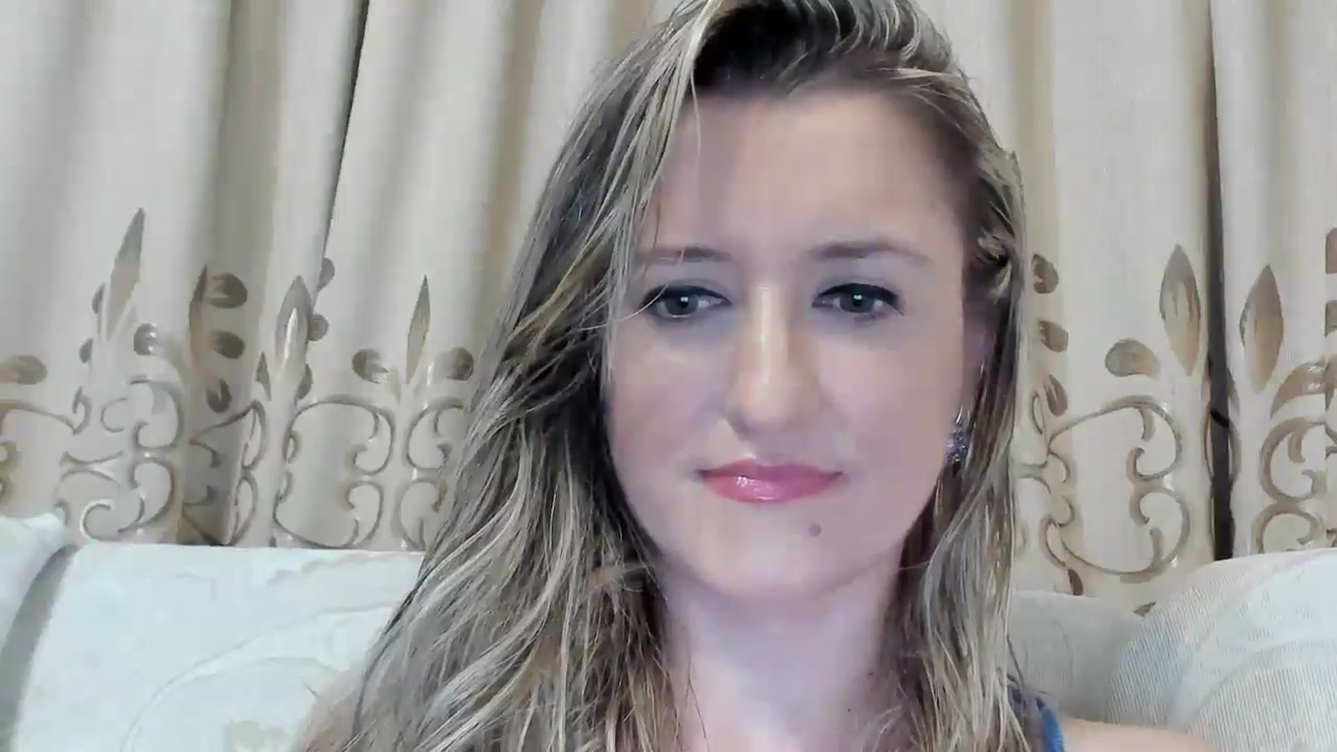 Gallery image thumbnail from BestDream's myfreecams stream on, 07/16/2025, 23:51 image 13 of 20