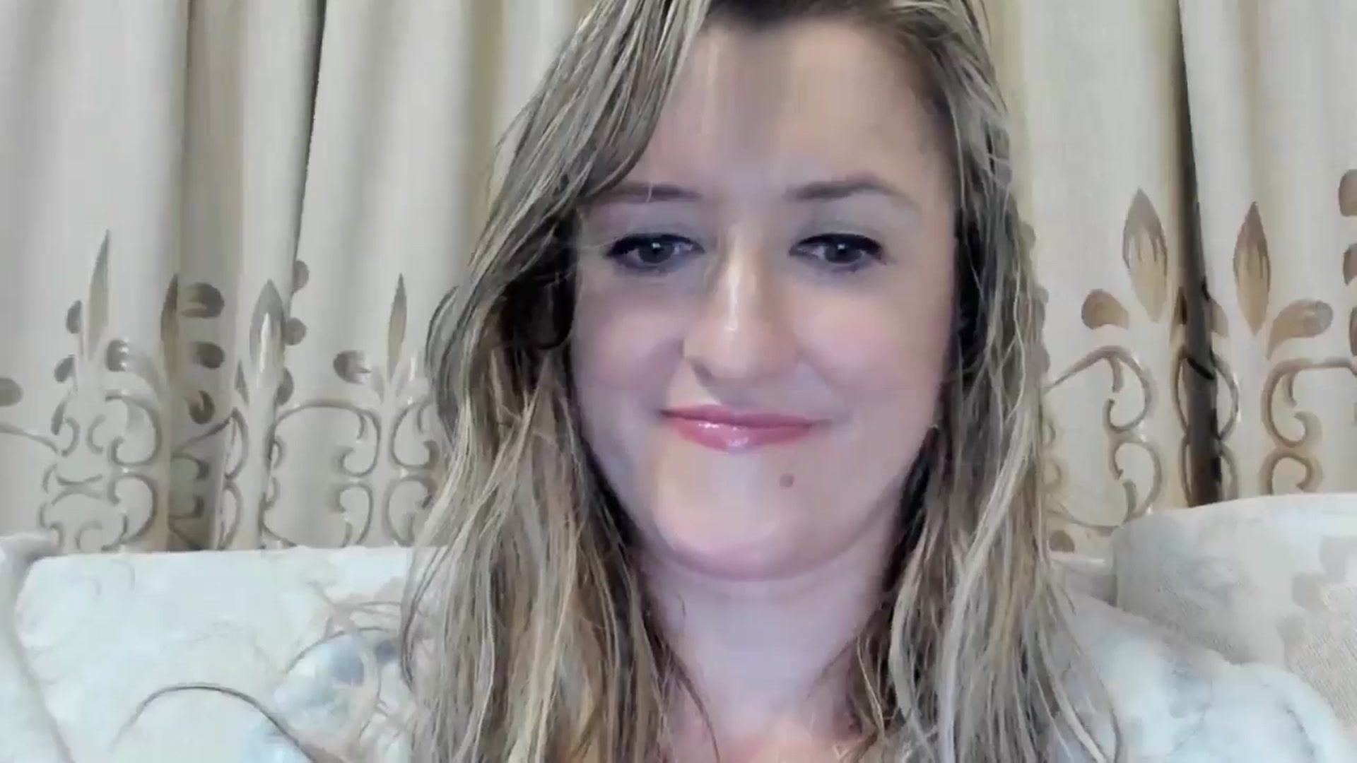 Gallery image thumbnail from BestDream's myfreecams stream on, 07/17/2025, 02:04 image 2 of 20