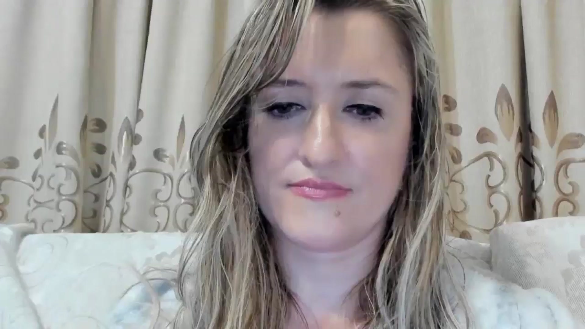 Gallery image thumbnail from BestDream's myfreecams stream on, 07/17/2025, 02:04 image 12 of 20